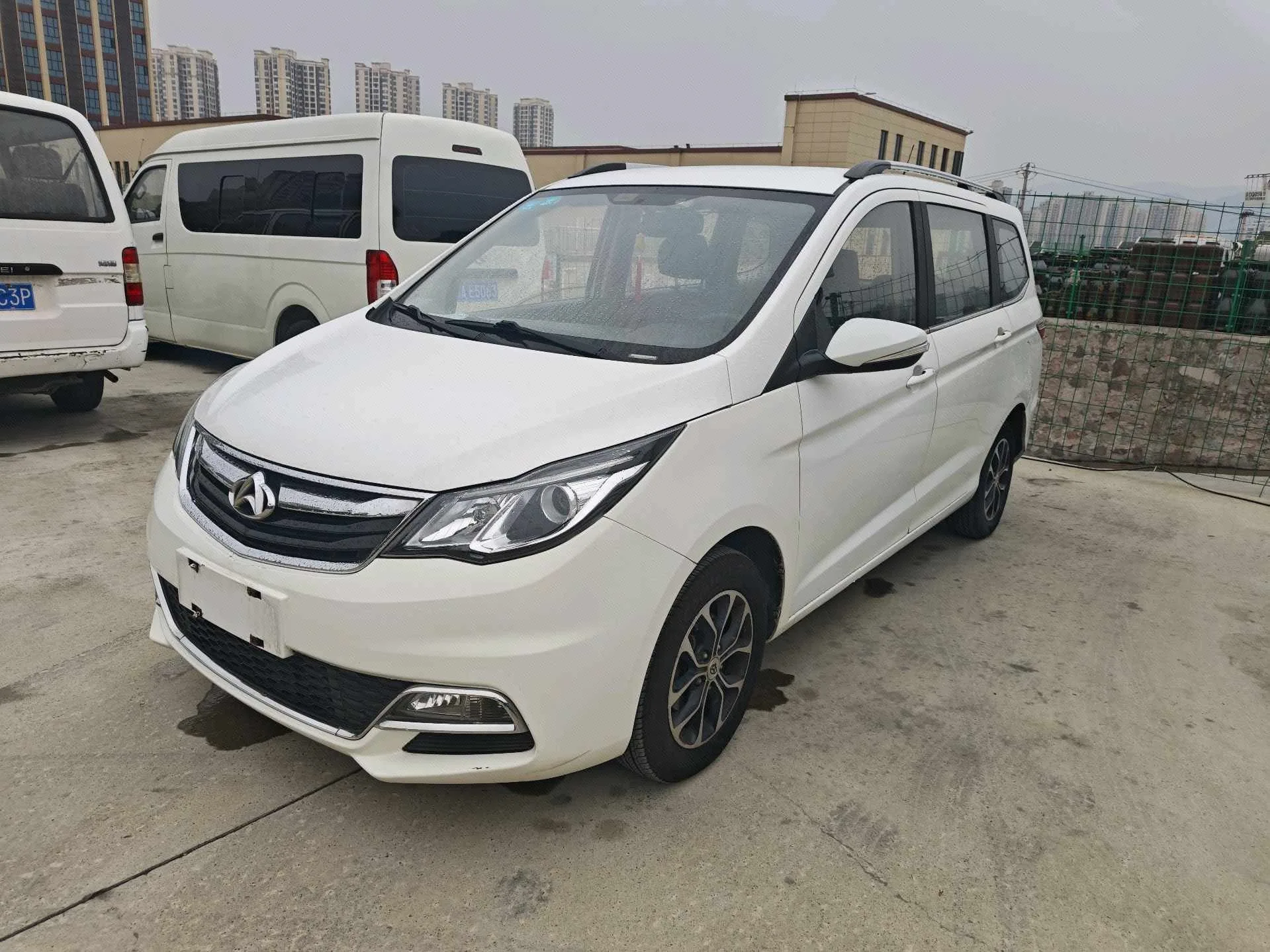Changan Commercial 2016 Oushang 1.5 Standard 7-Seater Manual Transmission
