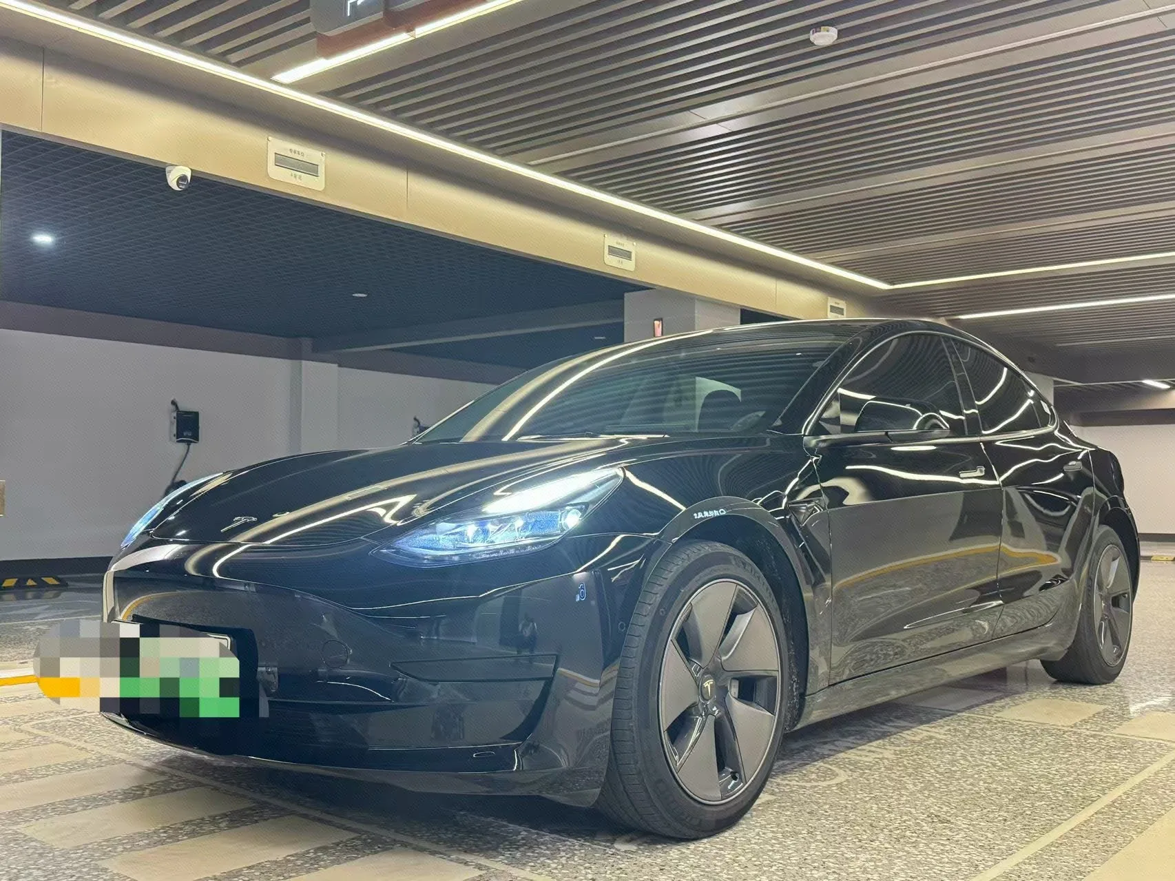 Model 3 2022 Rear-Wheel Drive