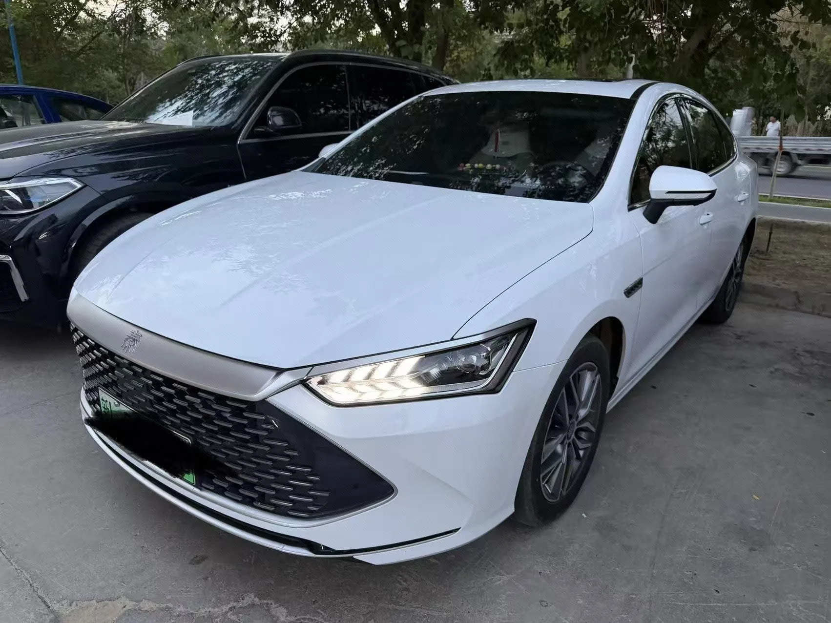 BYD 2024 Destroyer 05 DM-i 1.5 CVT Glory Edition 55KM Luxury Automatic
