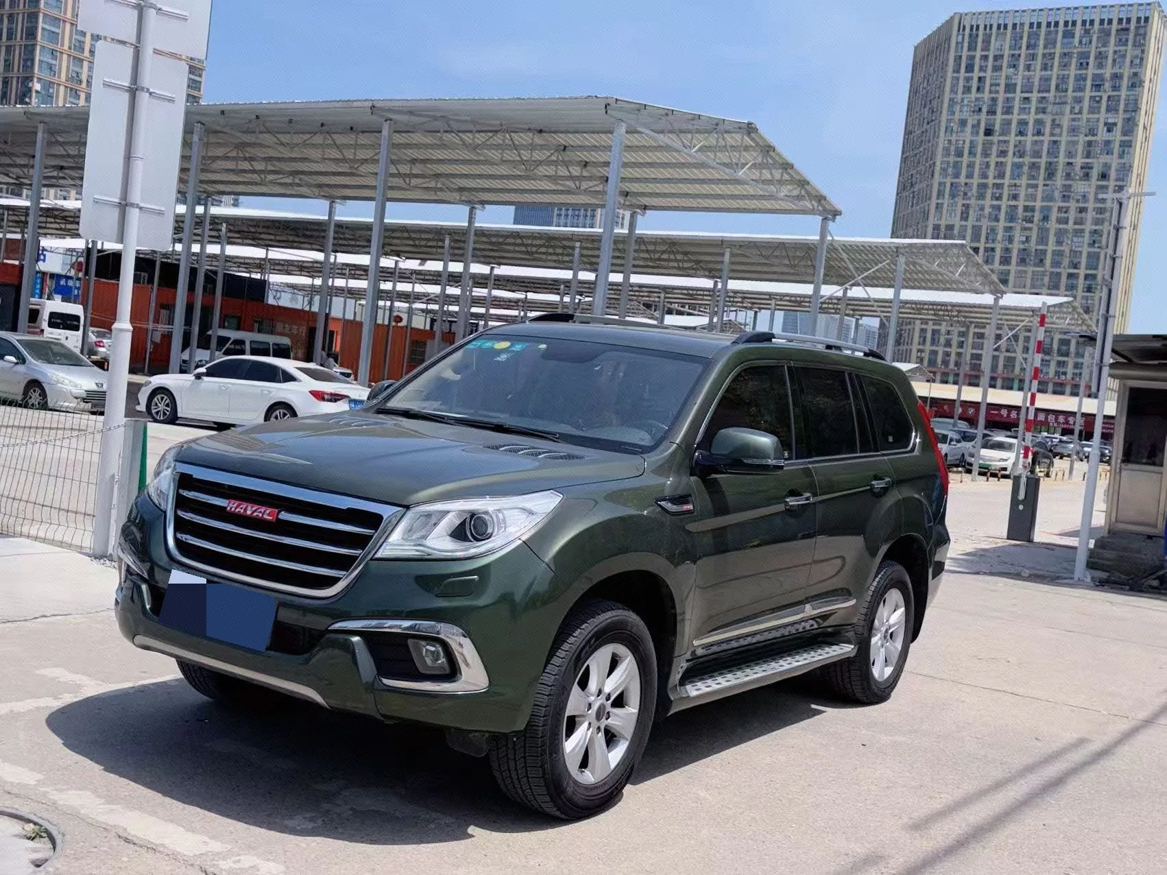 Haval H9 2015 2.0T 4WD Luxury 7-Seater