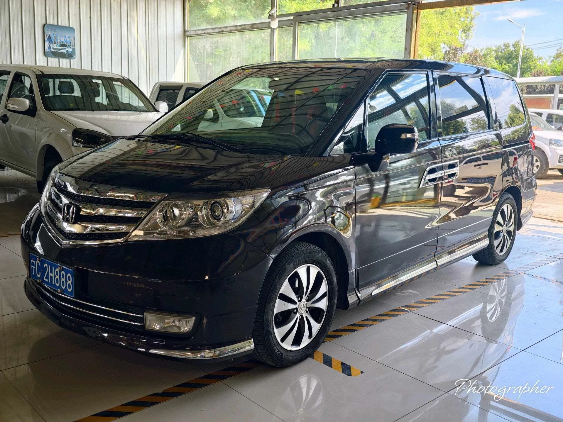 Alphard 2015 2.4L VTi-S Premium Edition