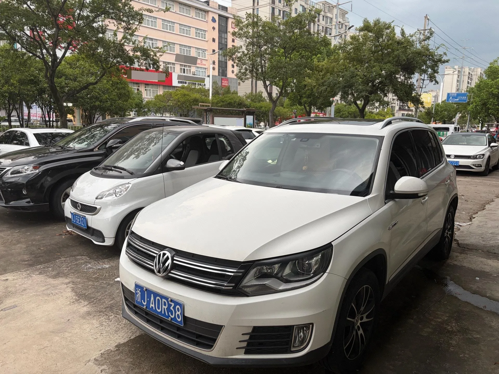 2015 Volkswagen Tiguan 1.8TSI Automatic 4WD Luxury