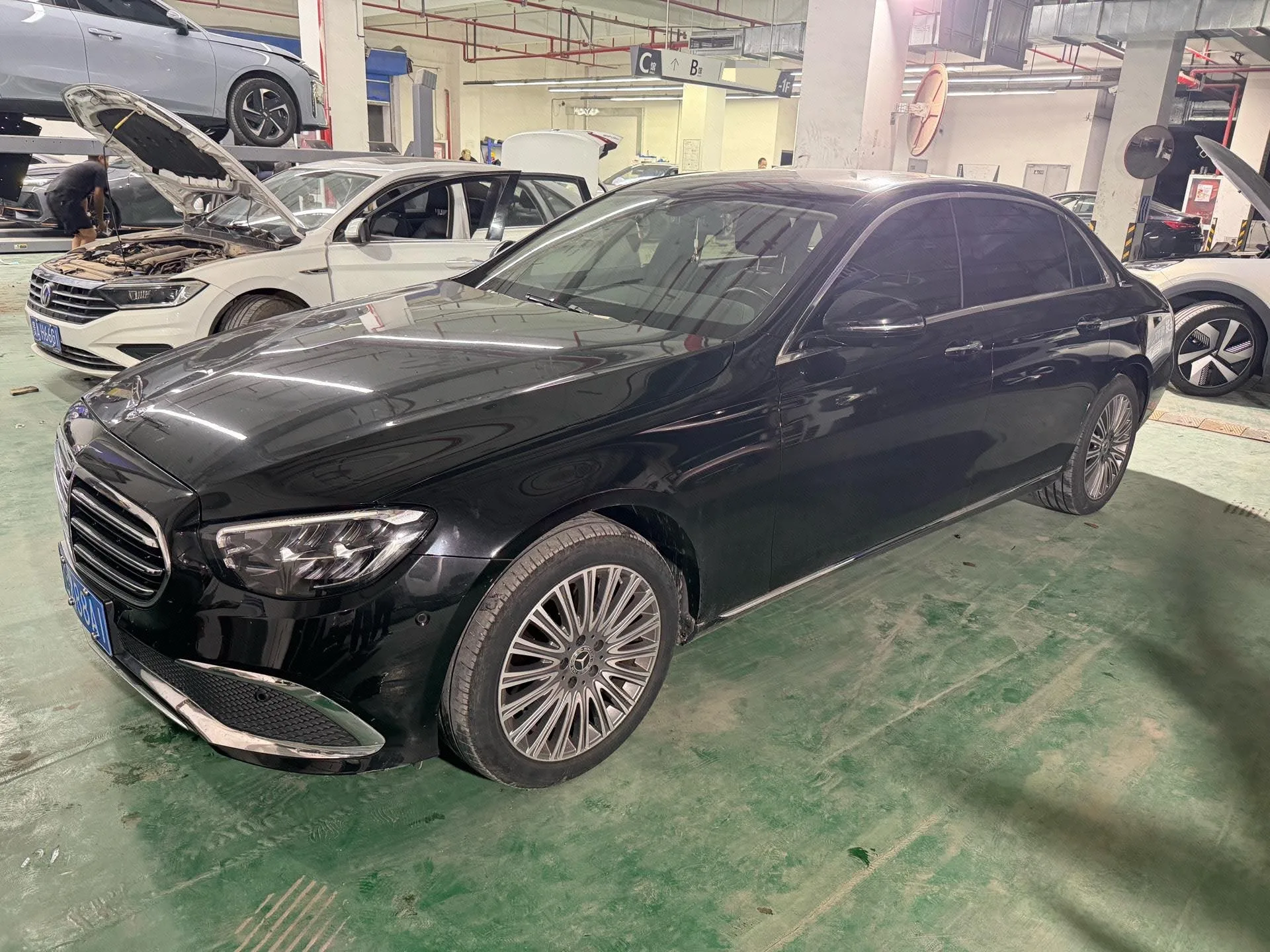 Mercedes-Benz E-Class 2023 E 300 L Luxury