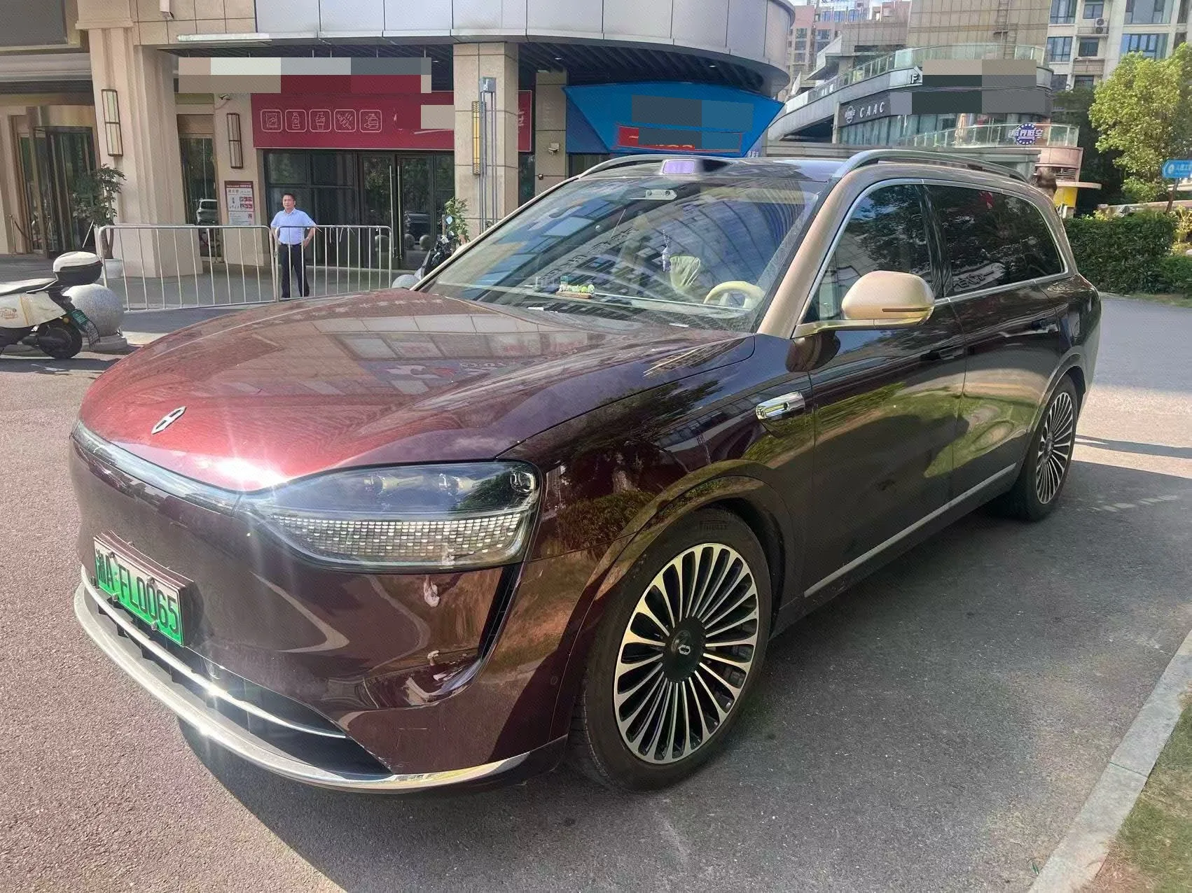 AITO 2025 Wengjie M9 Extended-Range Max Edition, 52kWh, 5-Seater (896-line LiDAR), Automatic Transmission