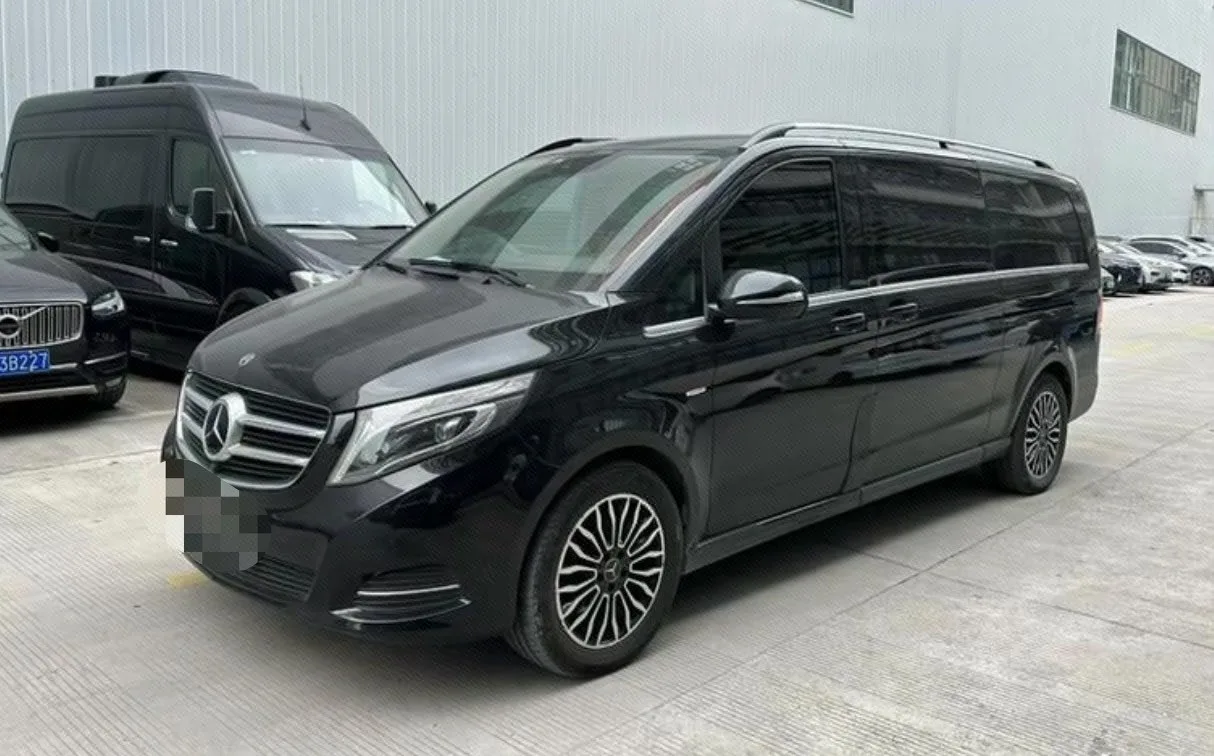 Mercedes-Benz V-Class 2018 V 260 L Premium Extended Edition (China V Emission Standard)