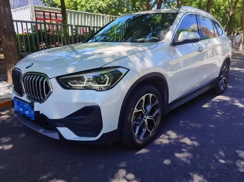 BMW X1 2022 sDrive25Li Leading Edition