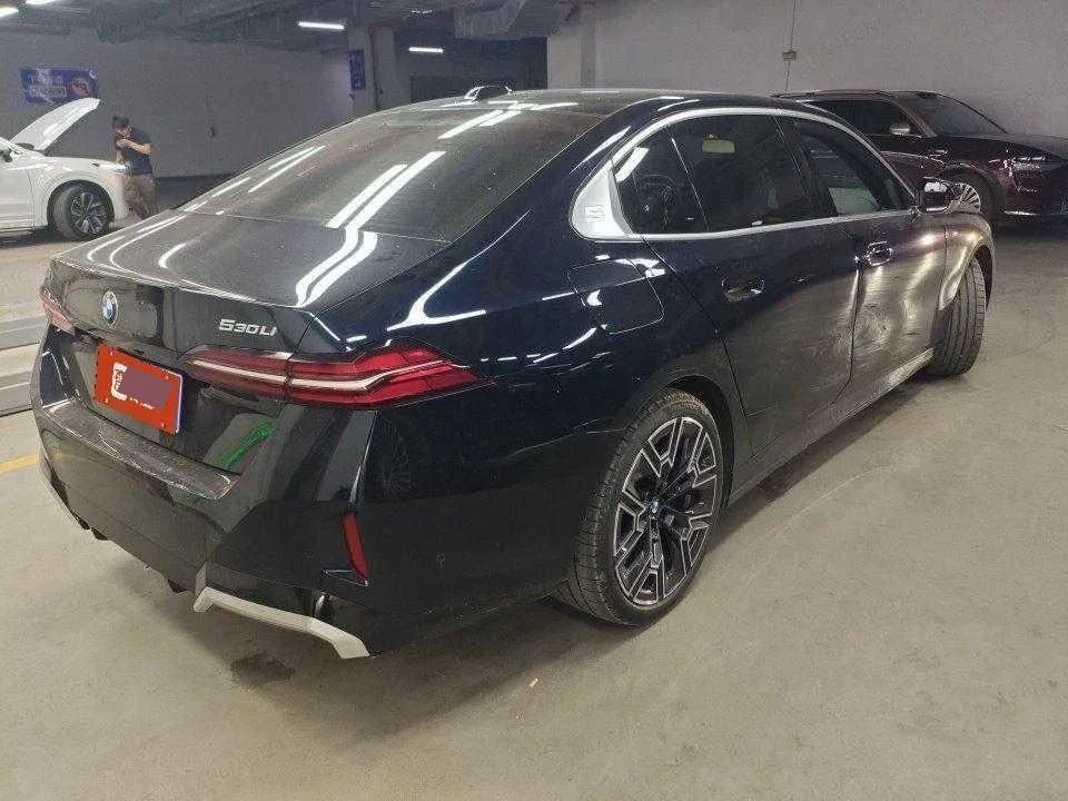 2024 BMW 5 Series 530Li 48V 2.0T Luxury M Sport Package Automatic
