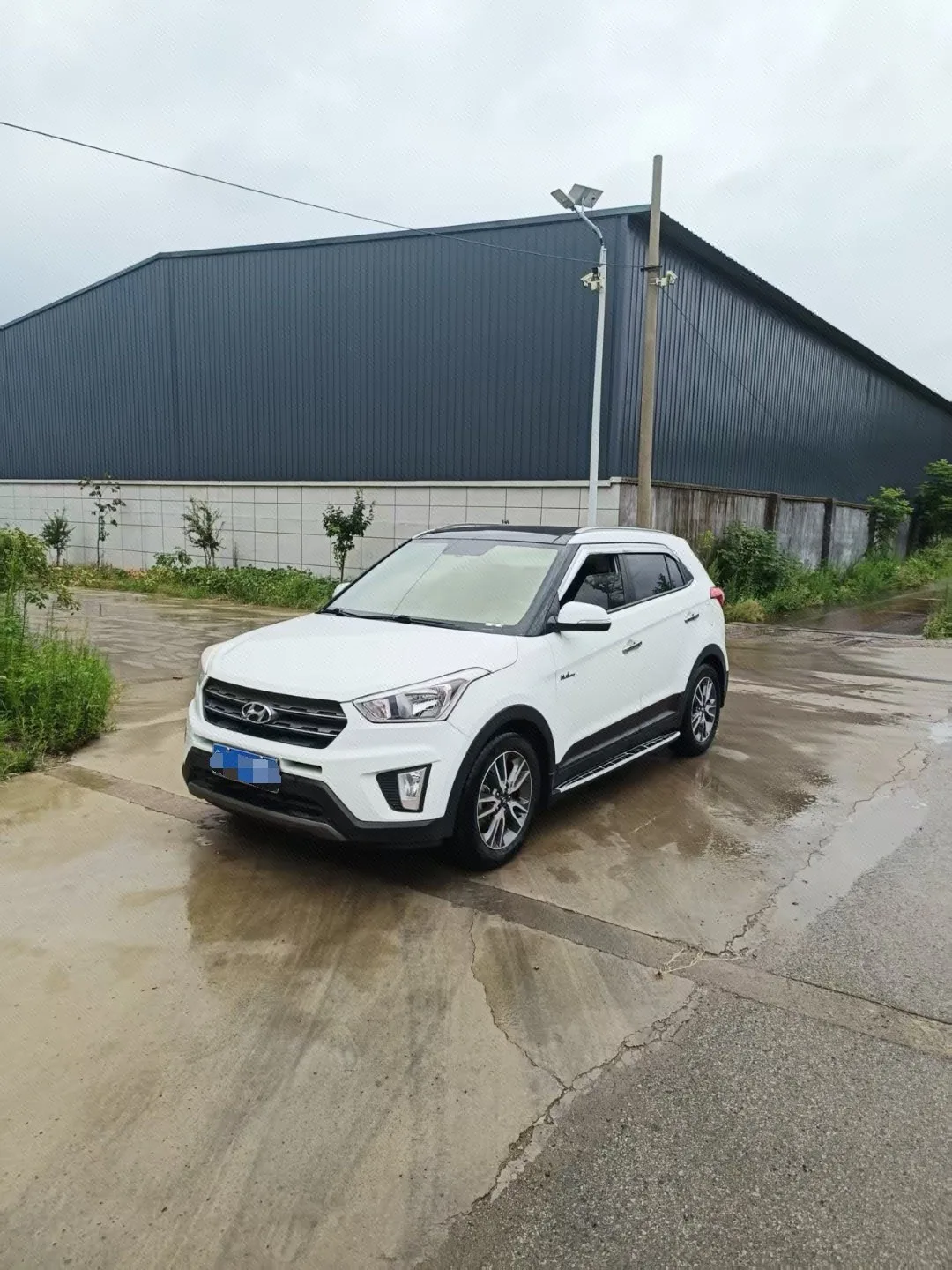 Beijing Hyundai ix25 2016 1.6T Dual-Clutch Two-Wheel Drive Intelligent GLS