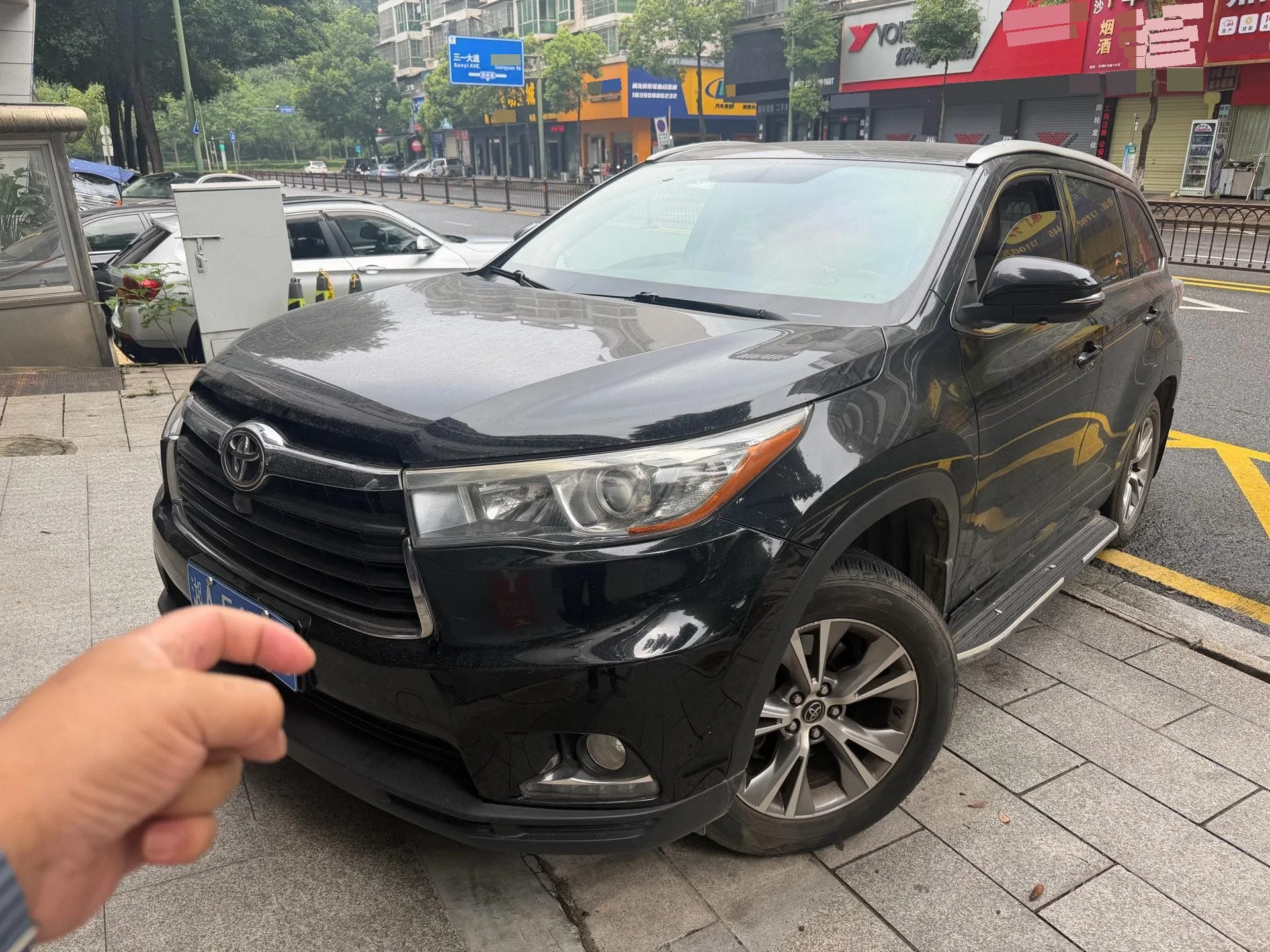2017 Highlander 2.0T Front-Wheel Drive Elite Edition, 7-Seater