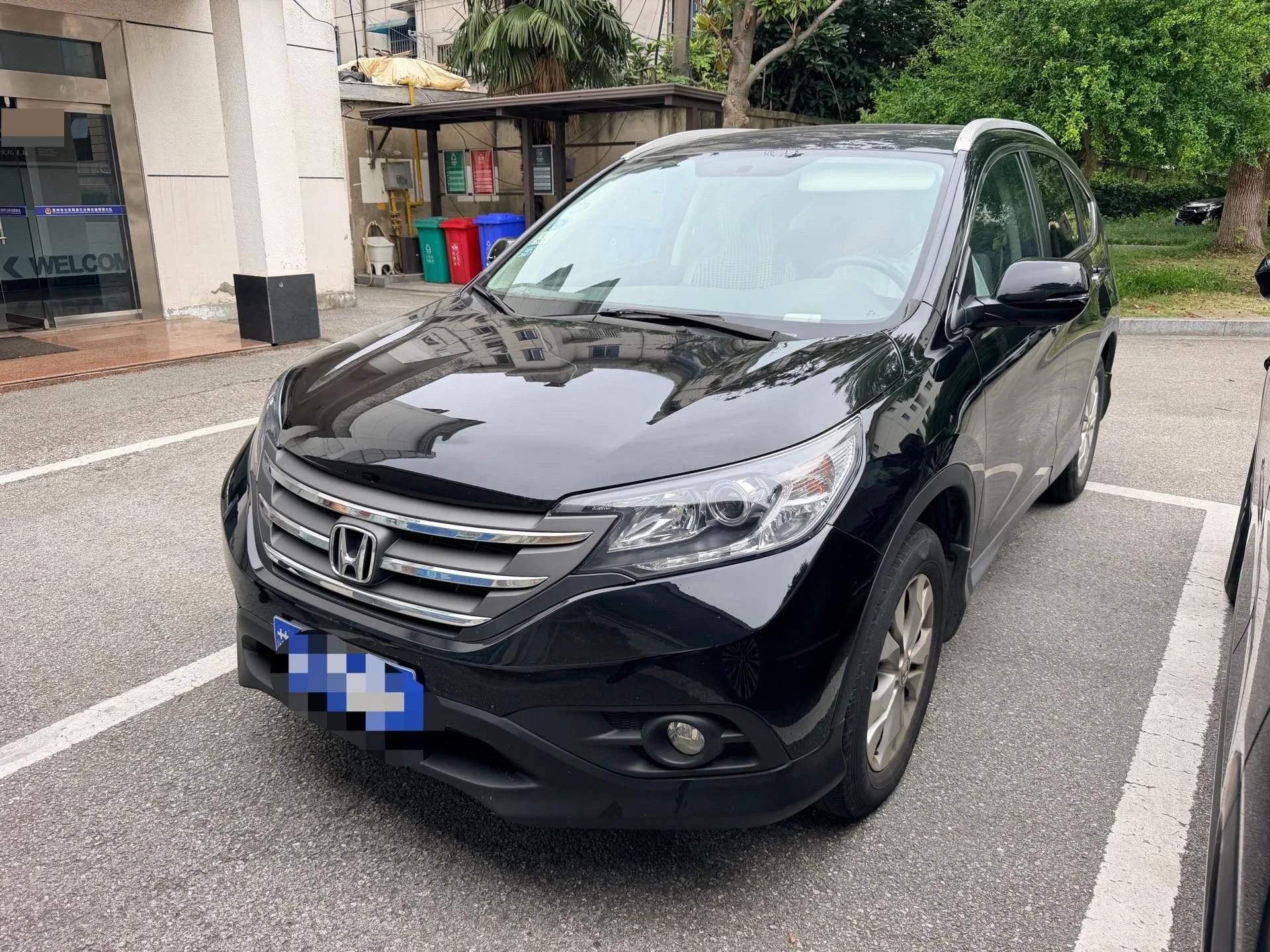 2013 Honda CR-V 2.4L FWD Deluxe Edition