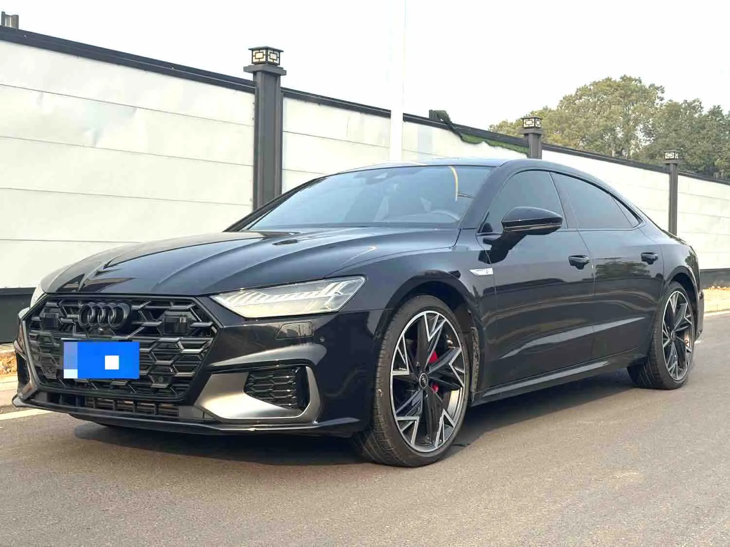2024 Audi A7L 2.0 TFSI 45 TFSI Quattro S-line Black Knight Edition, Automatic Transmission