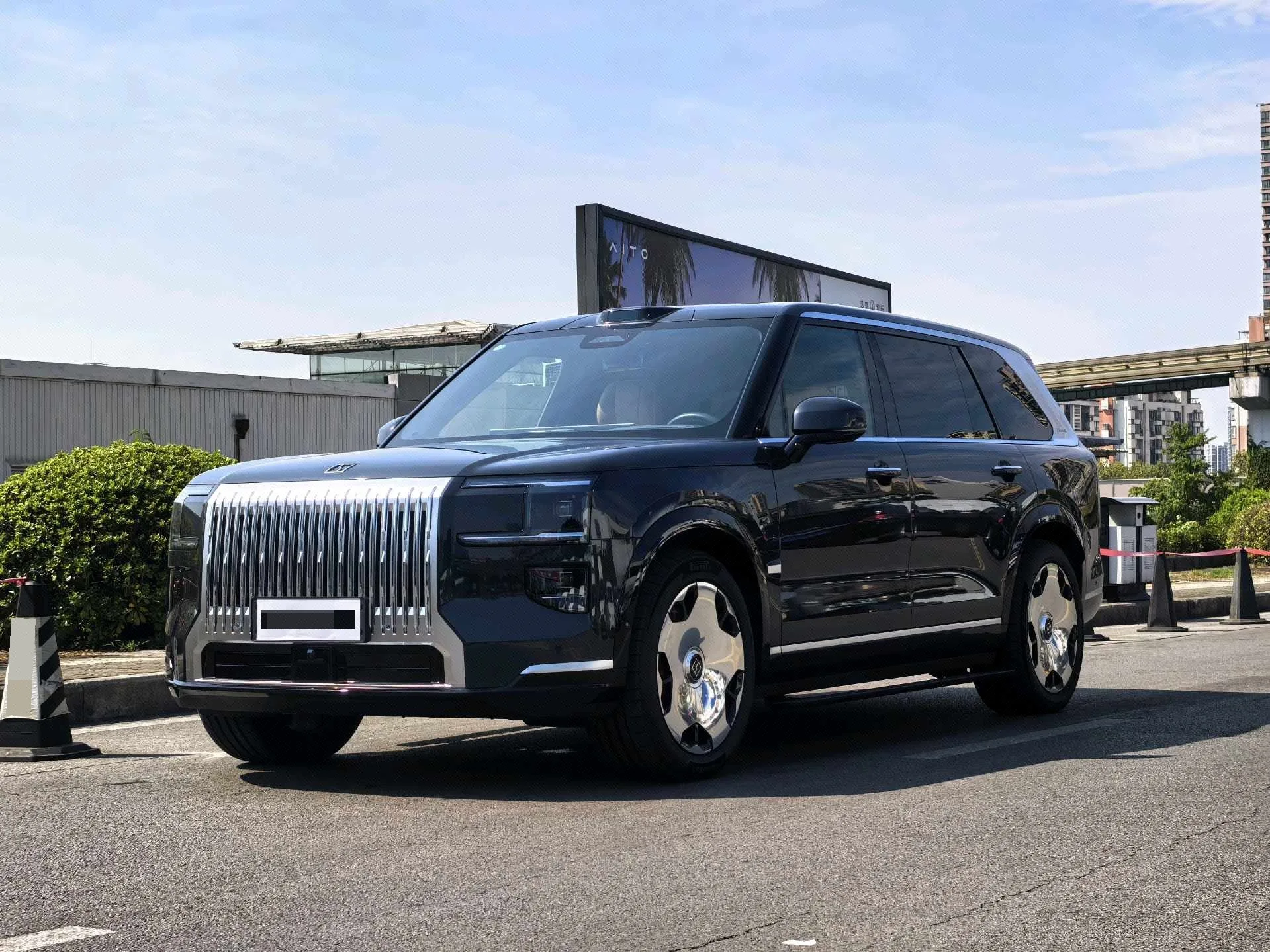 Jike 2025 Model Jike 9X 2.0T Ultra Edition 55kWh Automatic