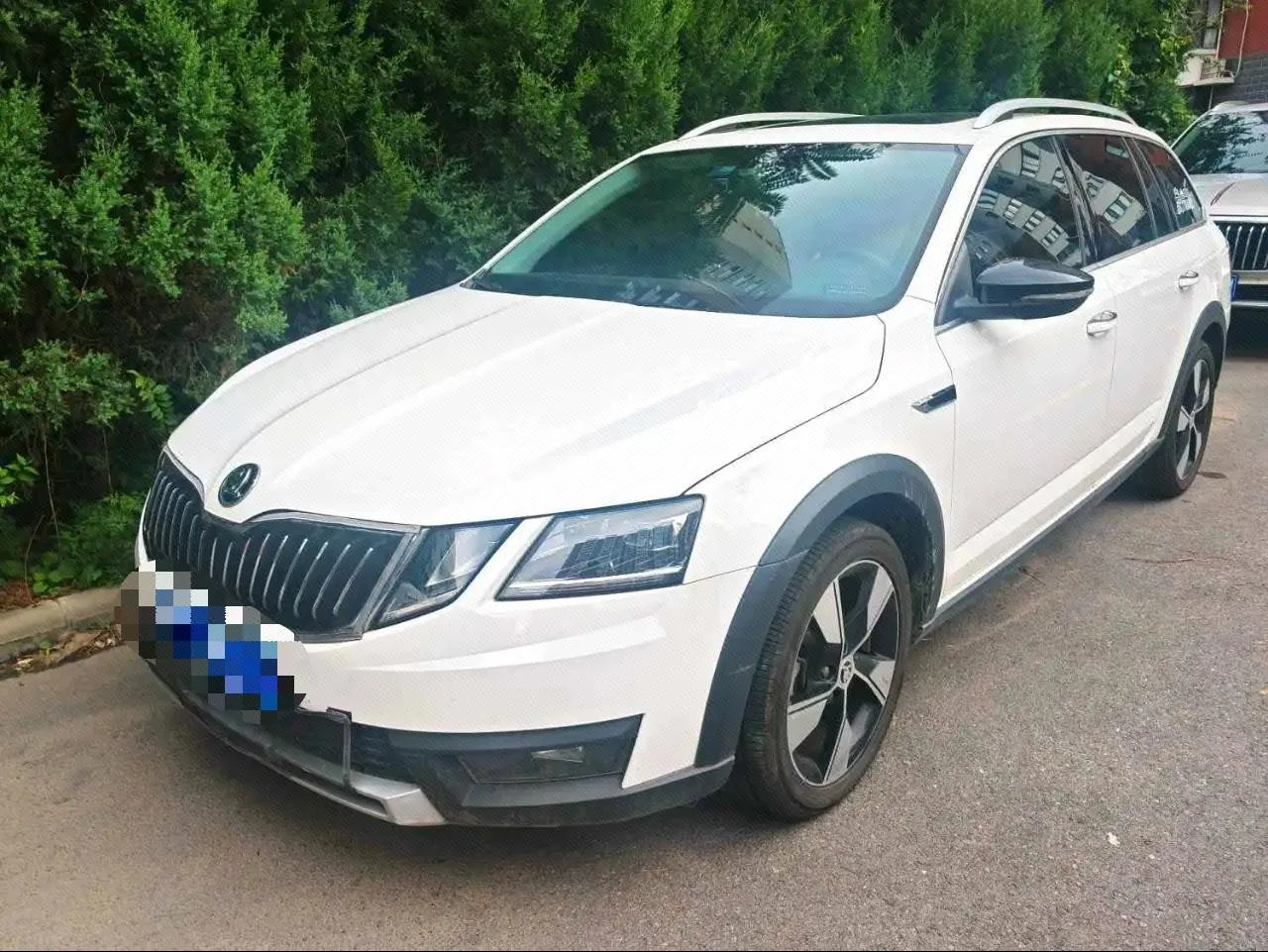 Skoda Octavia 2019 Model Year Station Wagon TSI280 DSG Luxury Edition, National V Emission Standard
