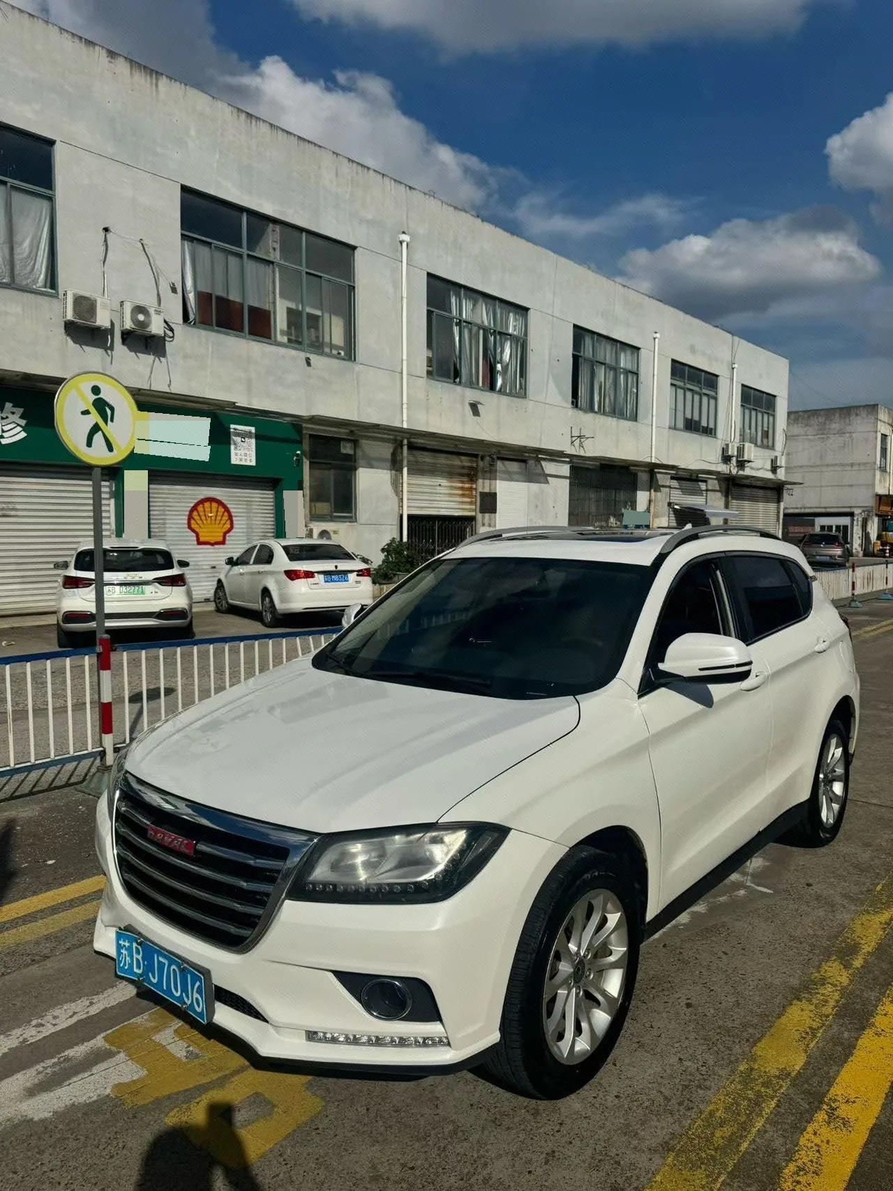 Haval H2 2018 Red Label 1.5T Dual-Clutch Two-Wheel Drive Luxury Edition