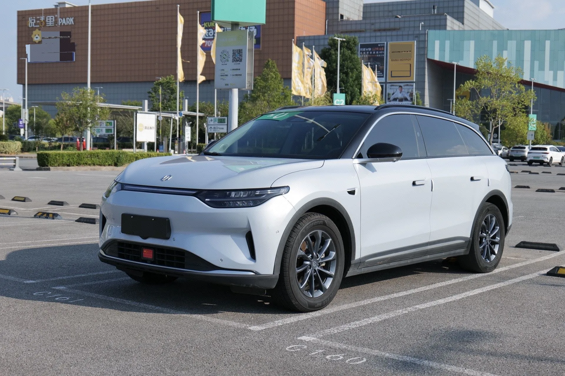Leapmotor C11 2023 Model Year, All-Electric 580 AWD Performance Edition