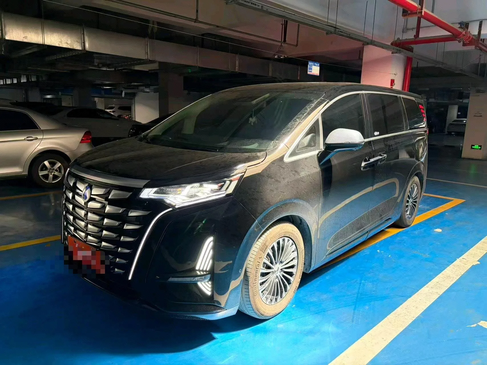 Denza D9 2024 DM-i 980 AWD Flagship