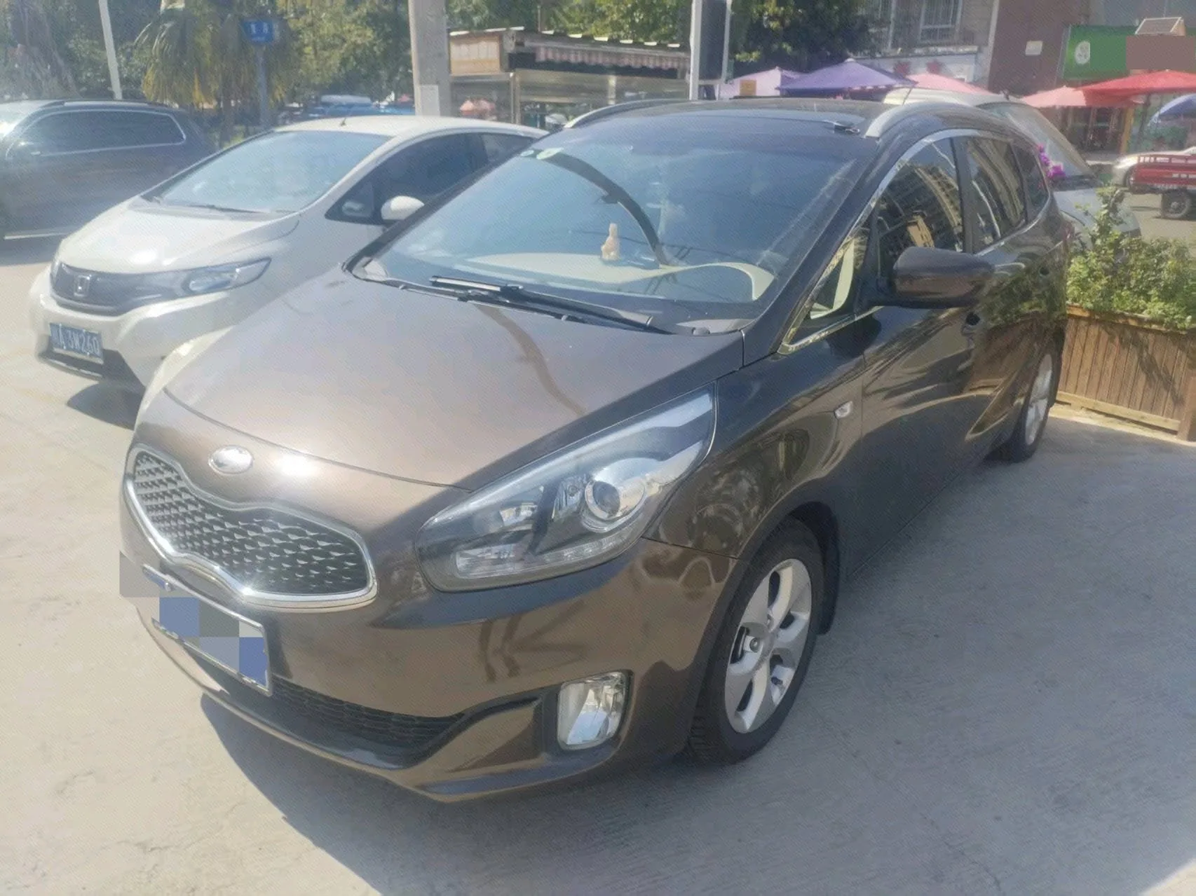 Carens 2013 2.0L 7-seater Automatic Standard Edition (National IV Emission Standard)