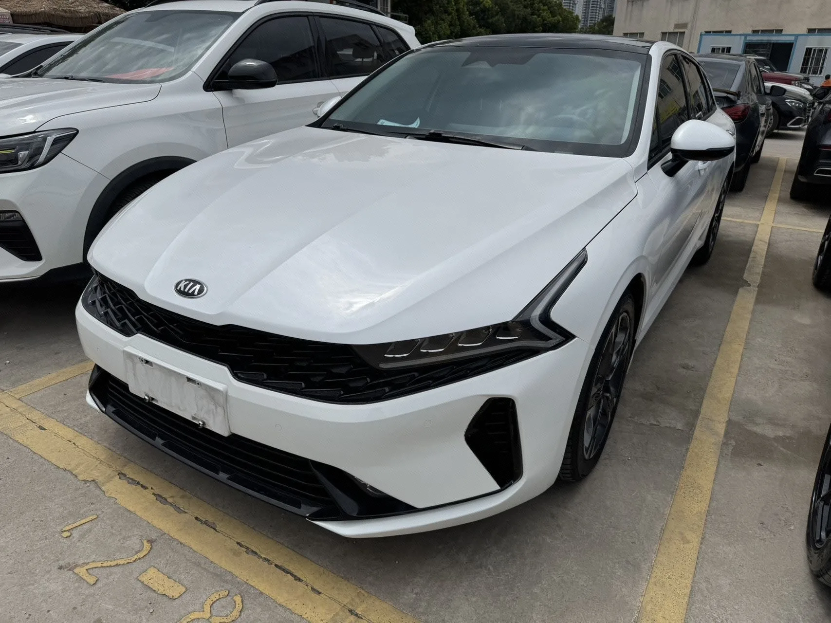 Kia K5 2020 270T CVVD Luxury Edition