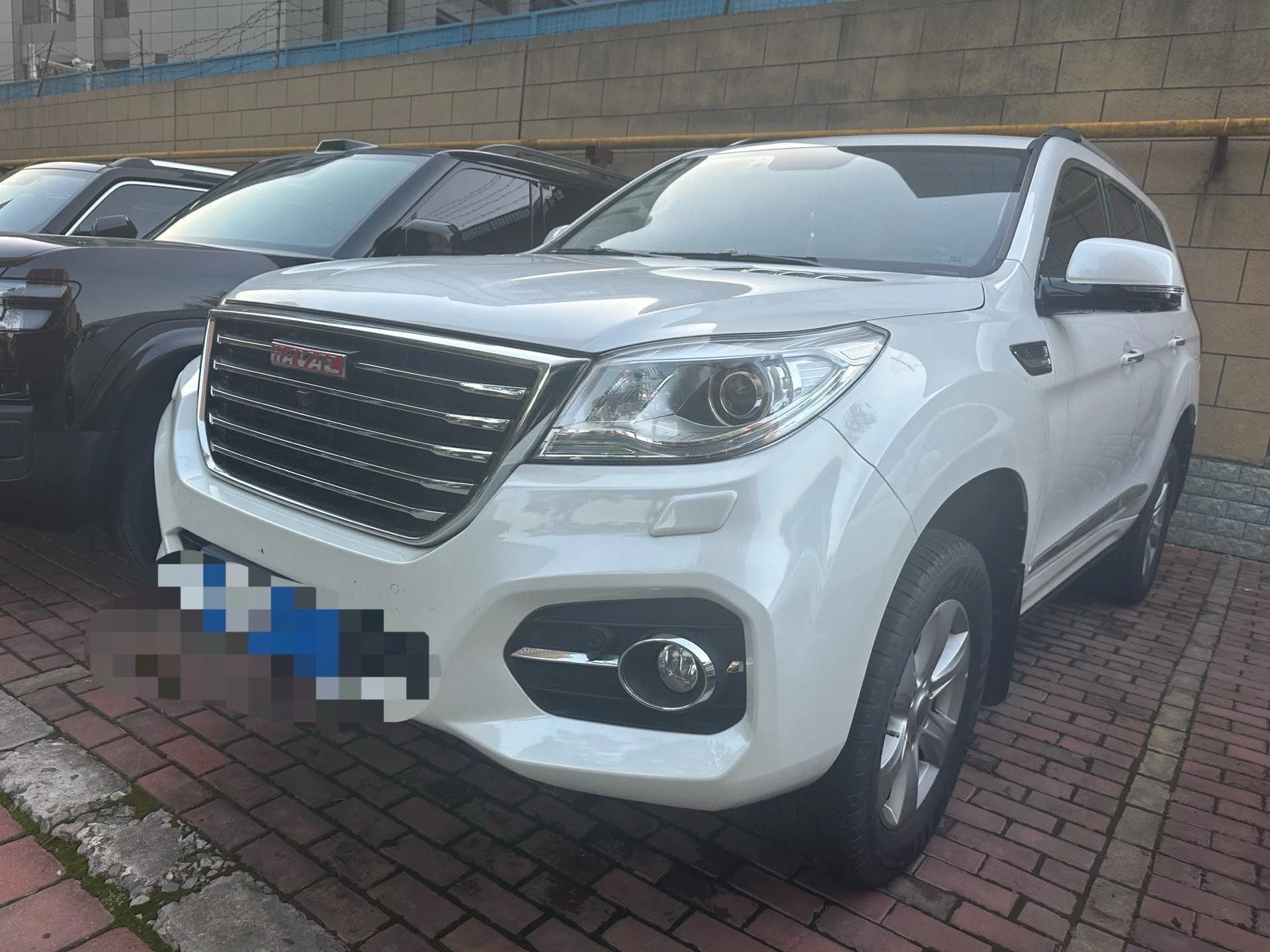 Haval H9 2017 2.0T Gasoline 4WD Luxury 7-Seater