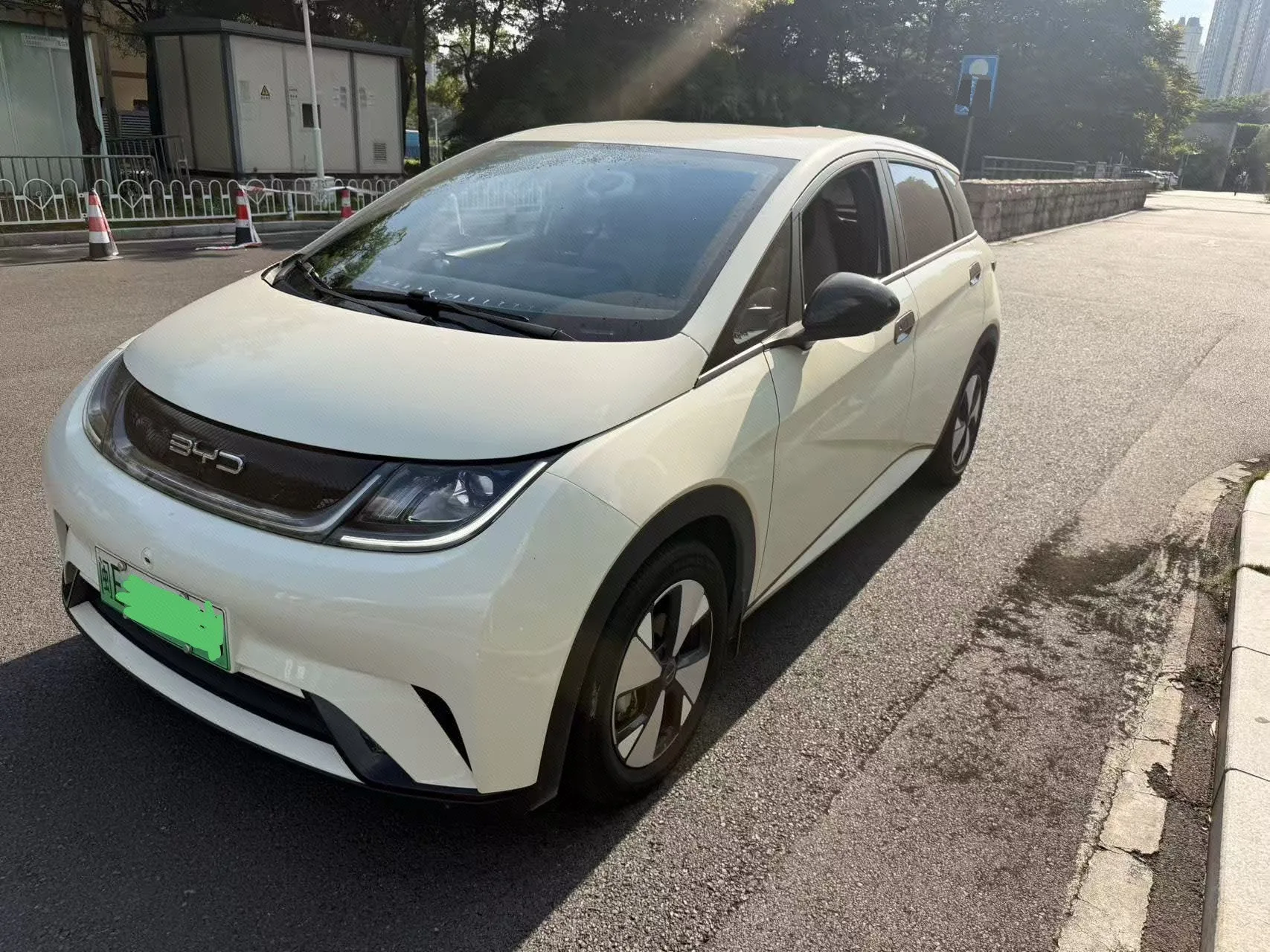 BYD 2023 Dolphin 420km Fashion Edition Automatic