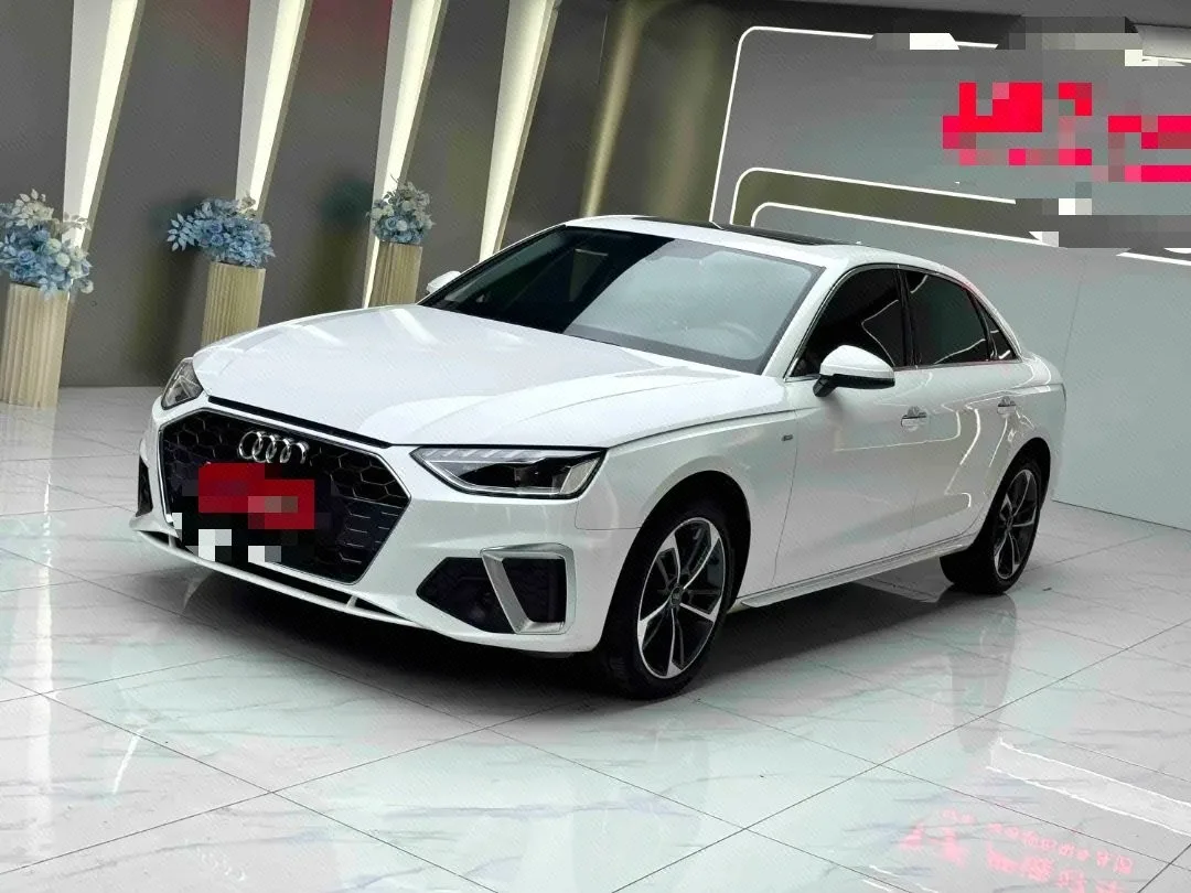 Audi A4L 2022 40 TFSI Fashion Dynamic Edition