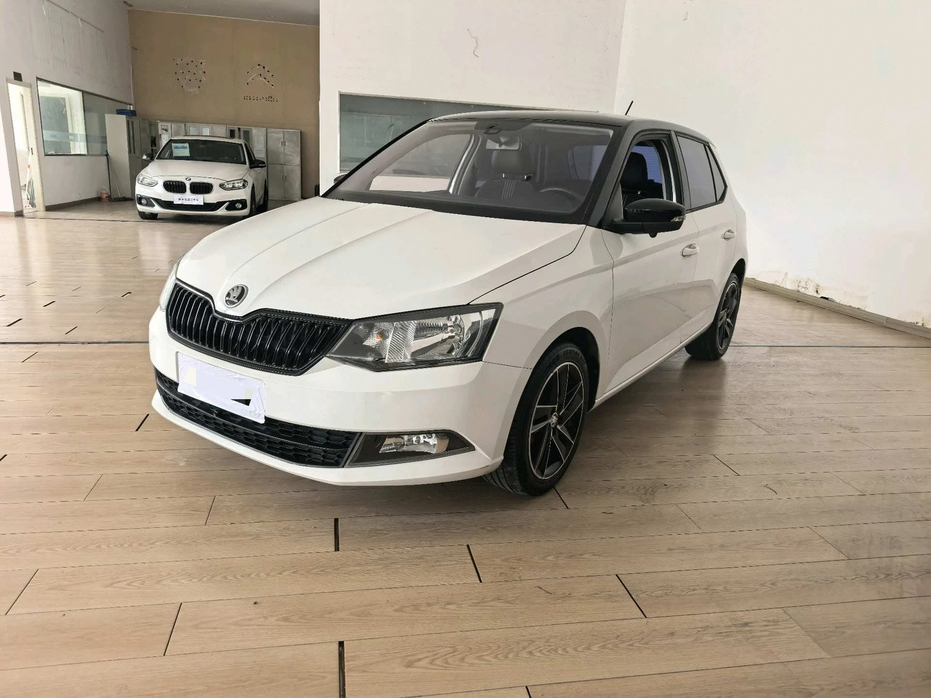 Skoda Rapid 2017 Model Year 1.6L Automatic "Chuangxing" Edition