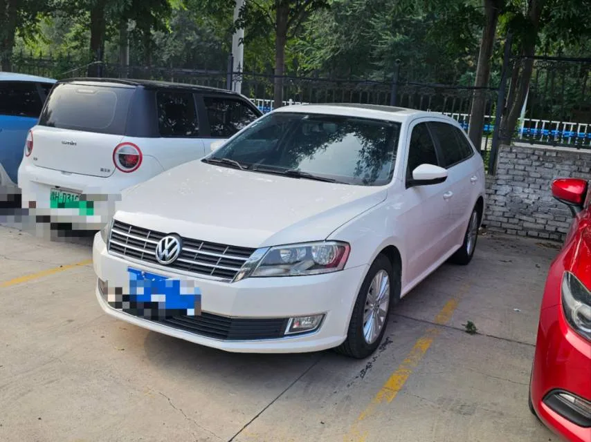 Lavida Gran Turismo 2013 1.6L Automatic Comfort Model