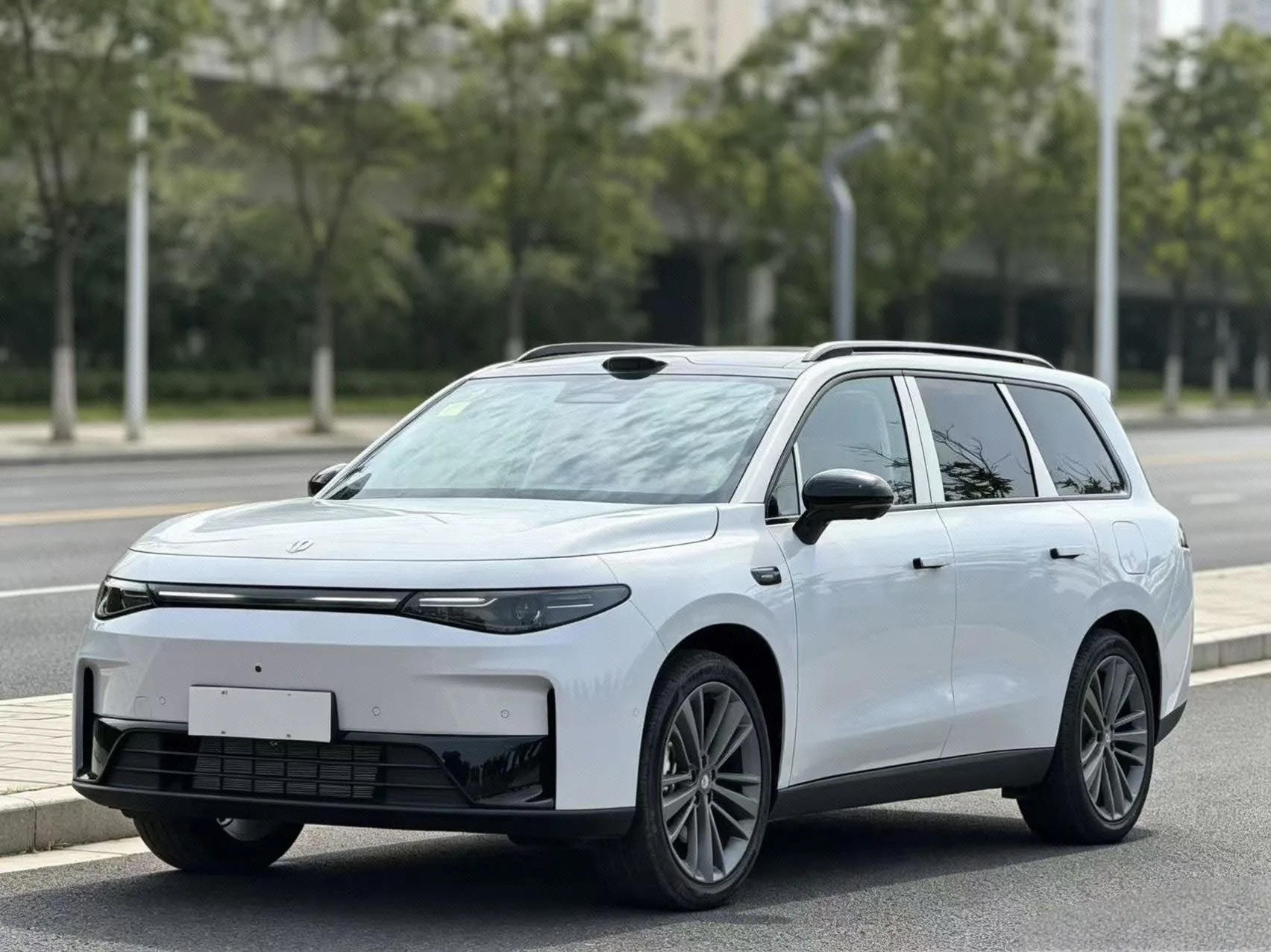 Leapmotor 2026 C16 280 LiDAR Edition 6-seater Automatic