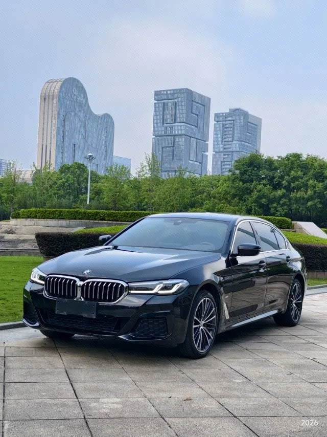 2022 BMW 5 Series Facelift 530Li Leading Edition M Sport Package