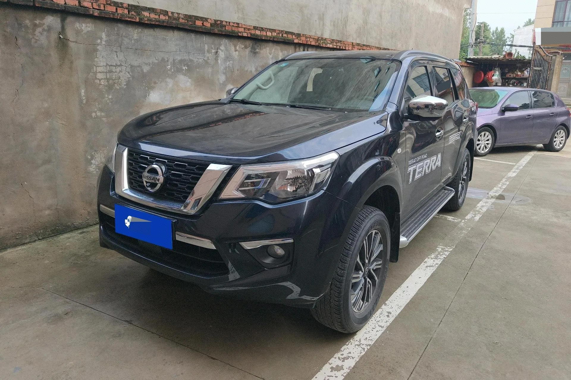 2018 Nissan Terra 2.5 2WD Leading Edition, Manual Transmission