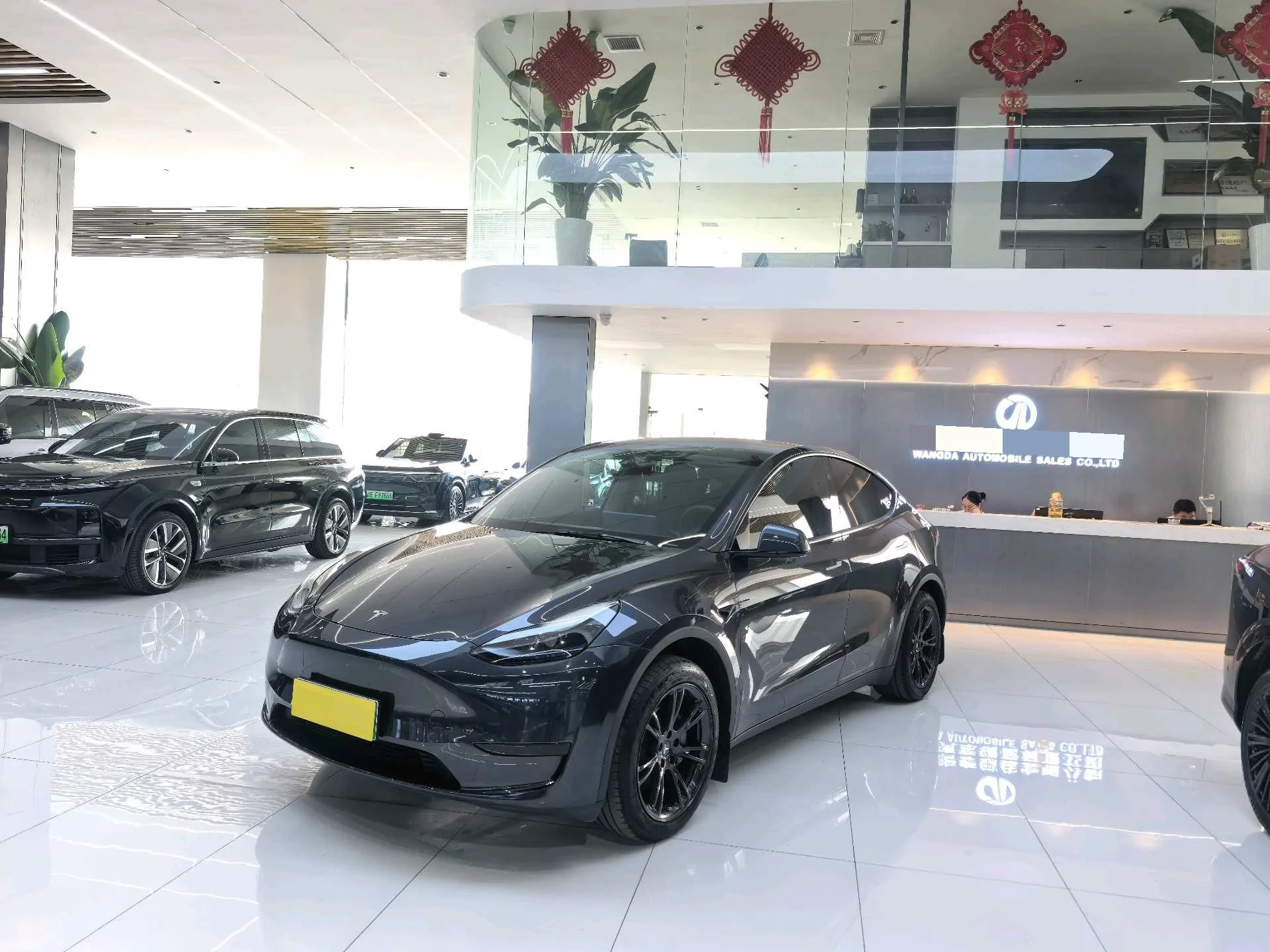 Model Y 2024 Rear-Wheel Drive
