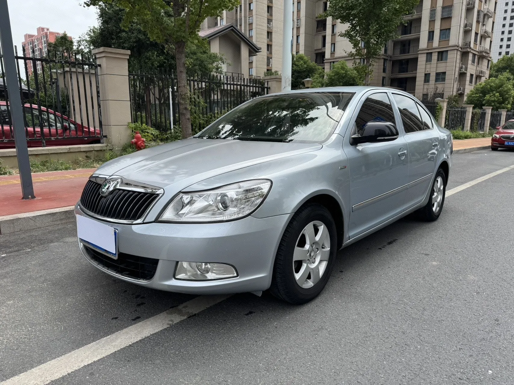 Octavia 2012 1.6L Automatic Elegance Edition