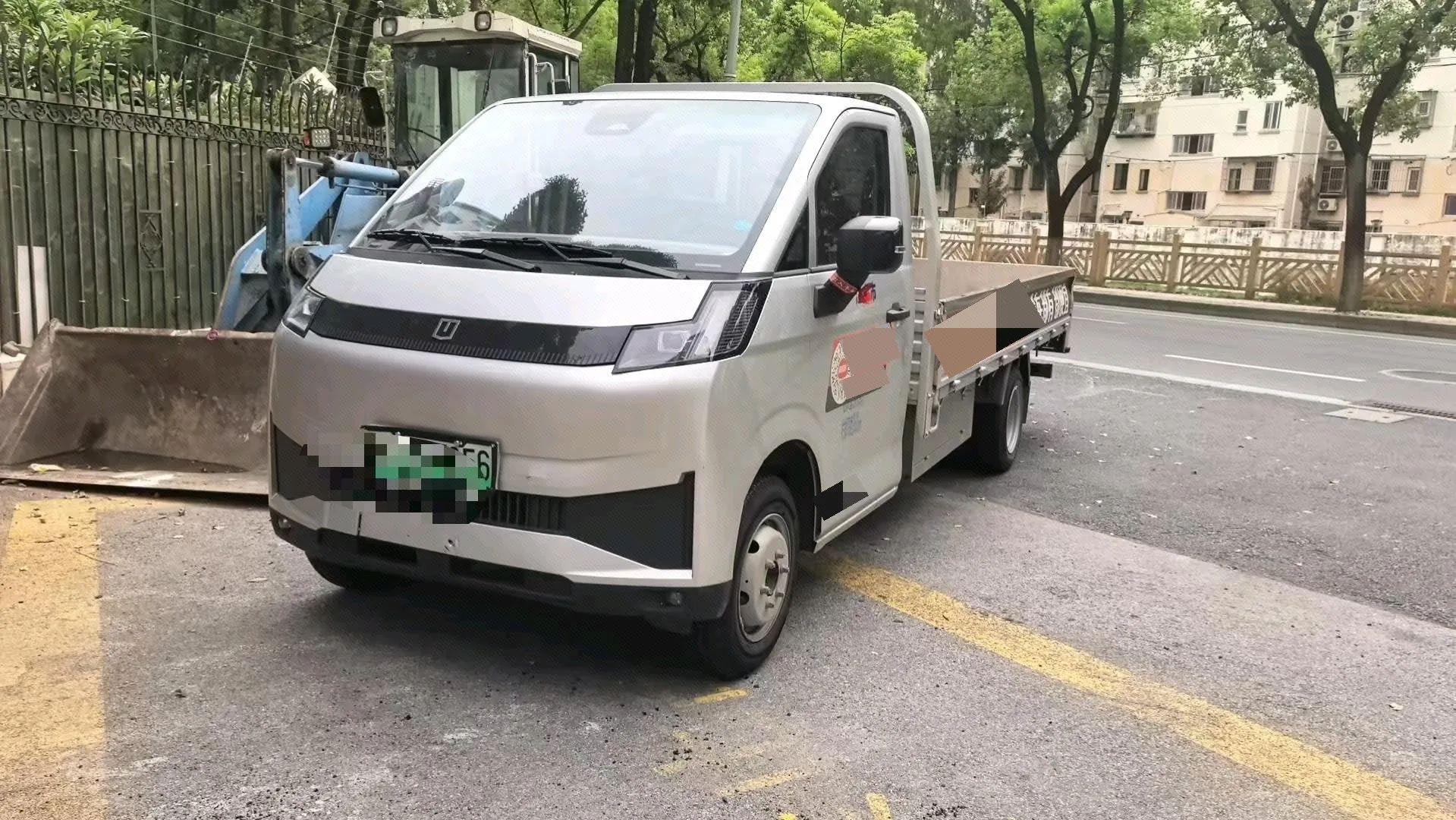 Remote Fengrui F3E 2025 Model Year Remote Fengrui F3E Smart Edition 3.82-meter Single-Cab All-Electric Cab-Over-Engine Micro Truck with CATL 56kWh Battery and Automatic Transmission