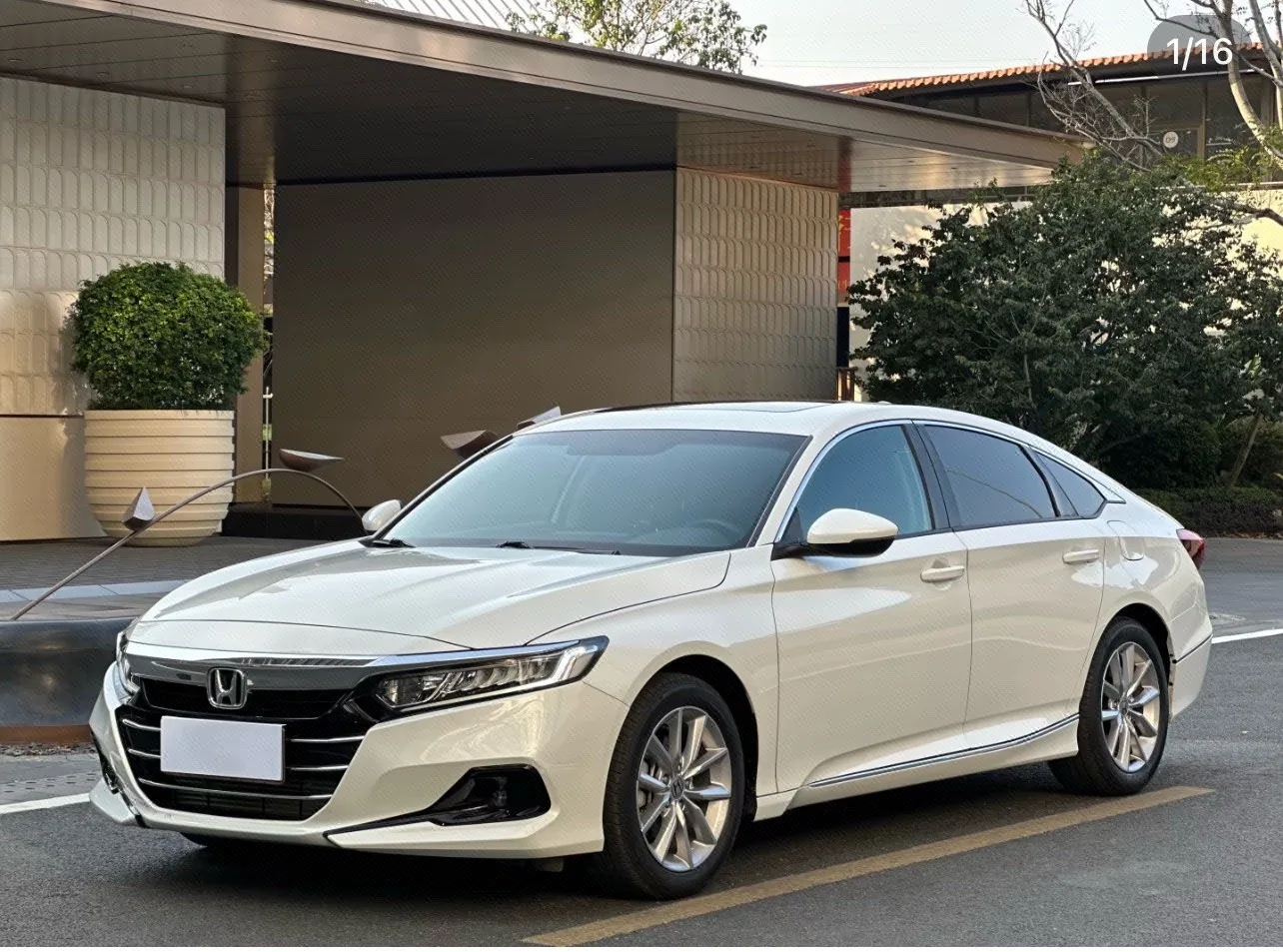 2022 Honda Accord Hybrid 2.0L Elite Edition