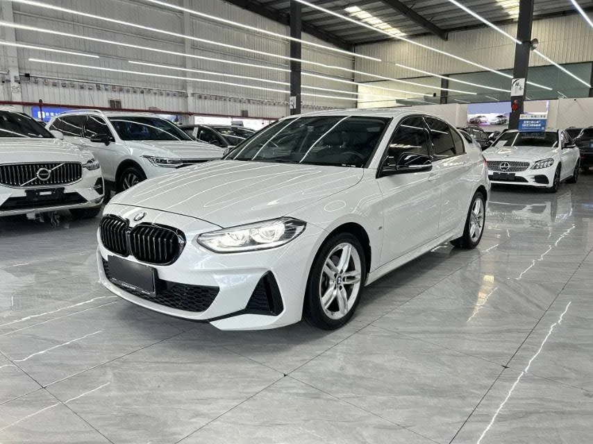 2023 BMW 1 Series 120i 1.5T M Sport Shadow Edition Automatic