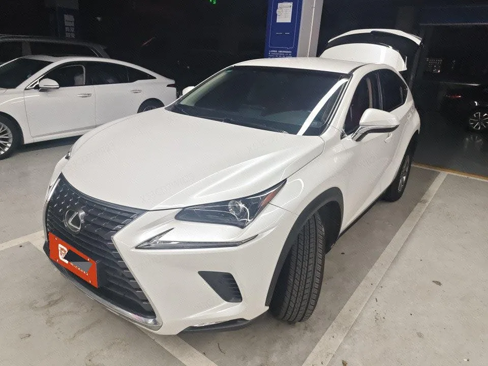 Lexus NX 2018 300 FWD Sport Edition