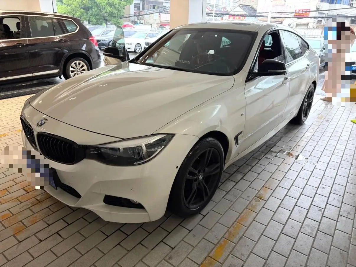 BMW 3 Series GT 2020 320i M Sport Shadow Edition