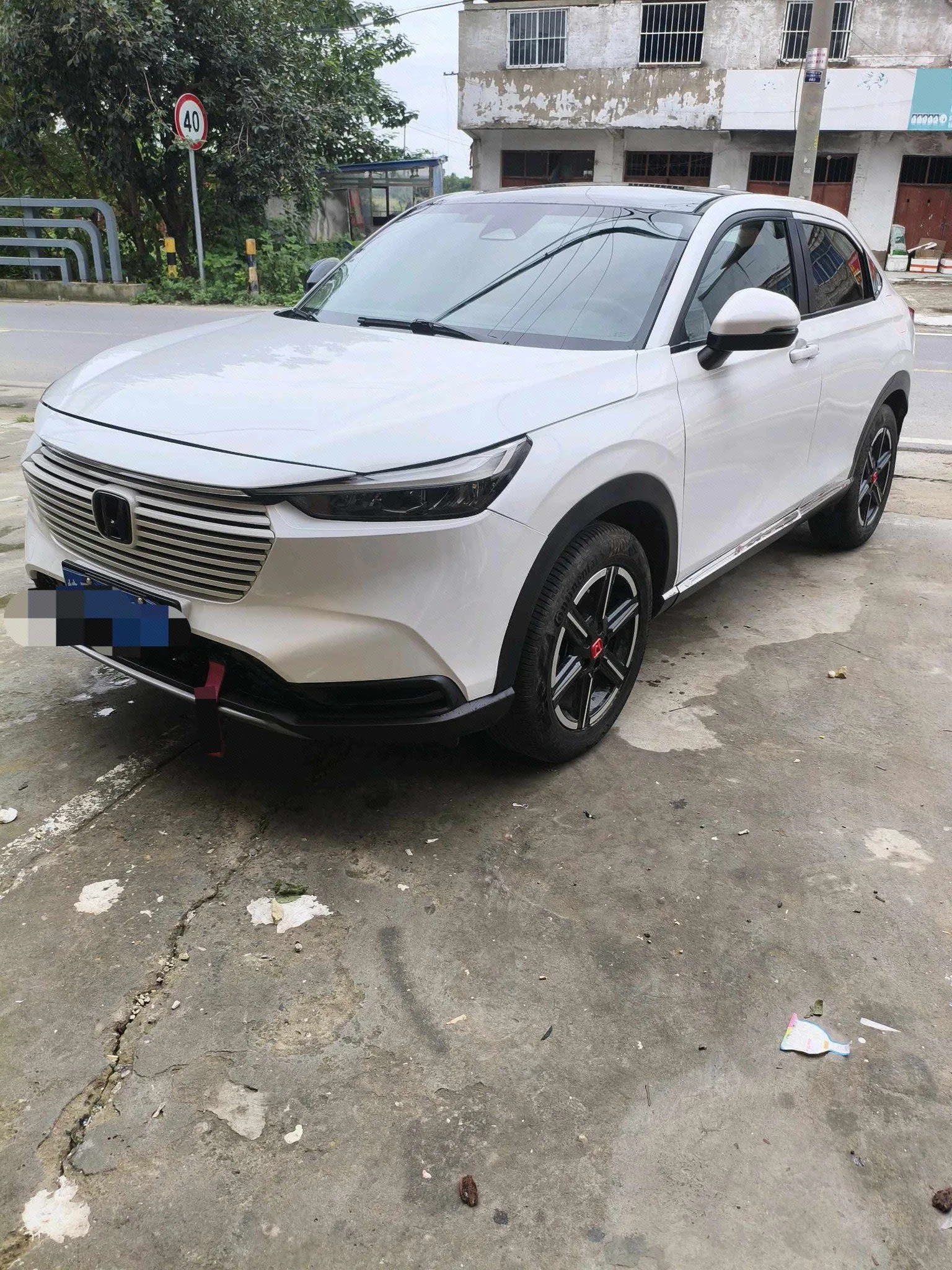 Vezel 2023 1.5L CVT Mid-Range Version