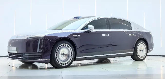 2025 S800 All-Electric Star Executive Edition (4-seater)