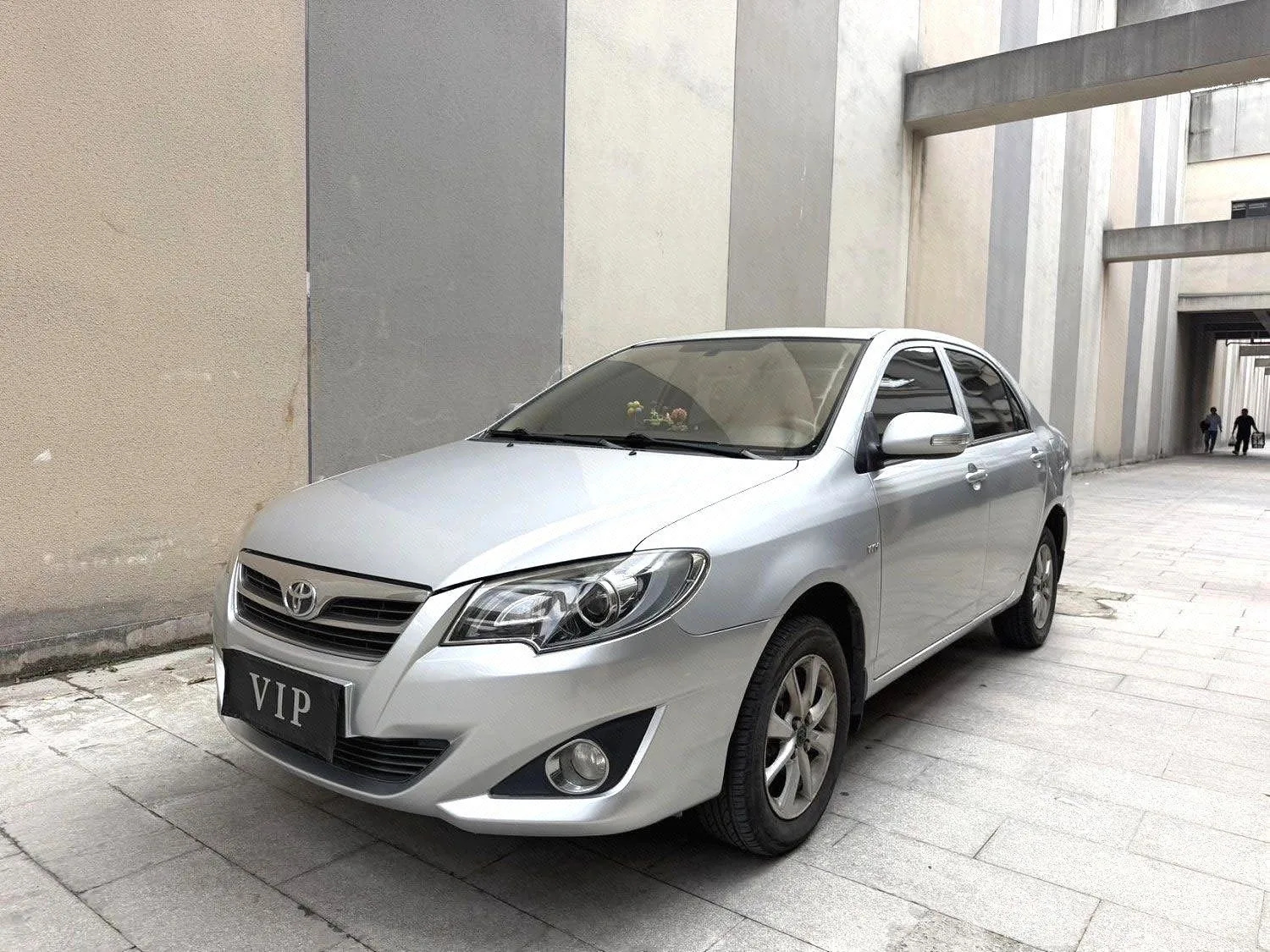 Hyundai Elantra 2013 1.6L Automatic Luxury Edition