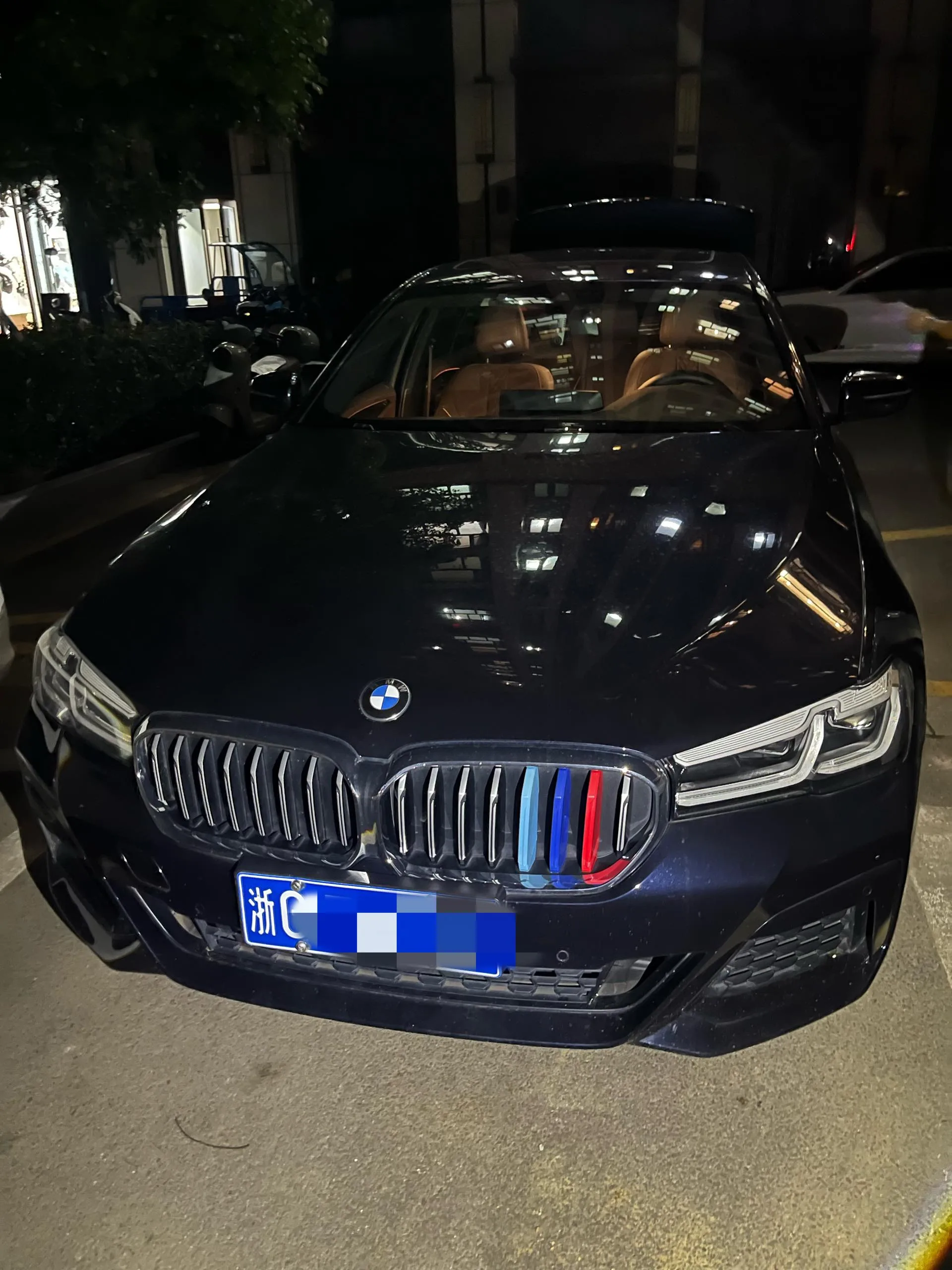 BMW 5 Series 2022 Facelift II 525Li M Sport Package