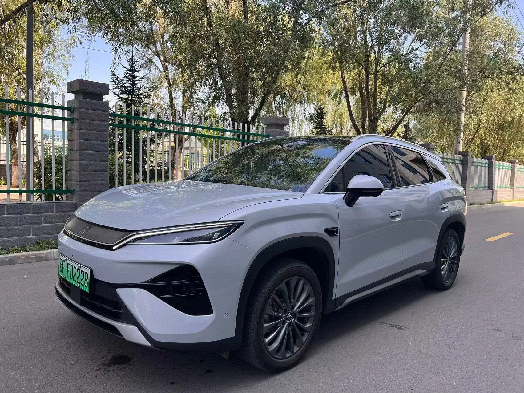 BYD 2026 Song Ultra DM-i 1.5 CVT 205KM Transcend Edition Automatic Transmission