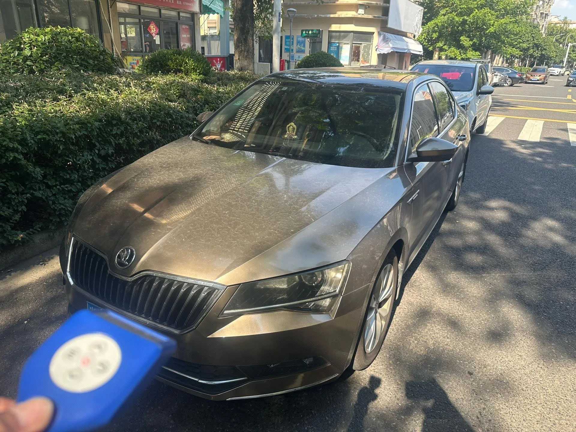 Superb 2016 TSI280 DSG Champion Edition