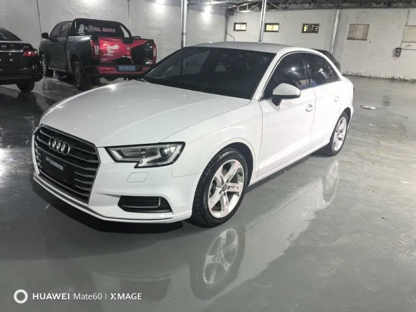 Audi A3 2019 Limousine 35 TFSI Fashion Edition (National V Emission Standard)