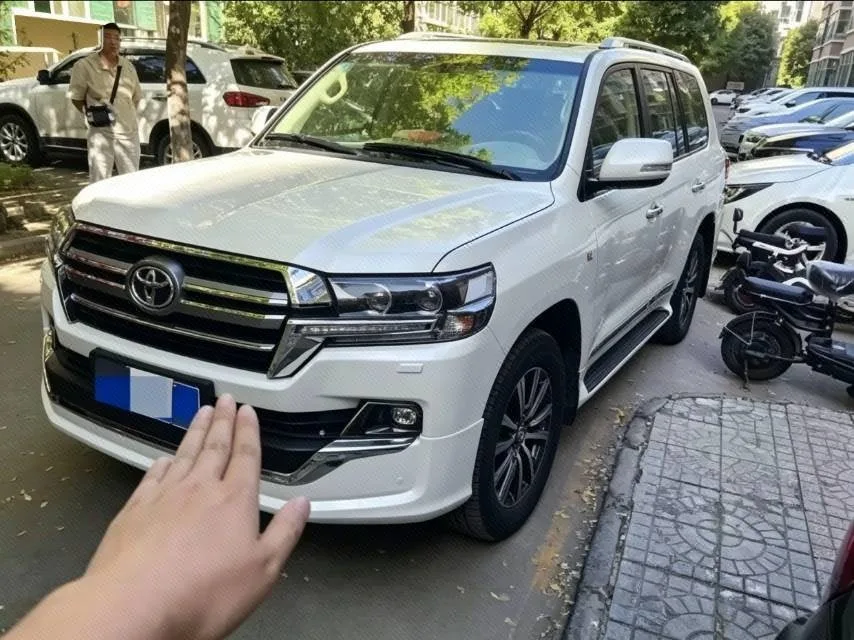 2019 Toyota Land Cruiser (Imported) 4.0 GXR GT Middle East Edition Automatic Transmission