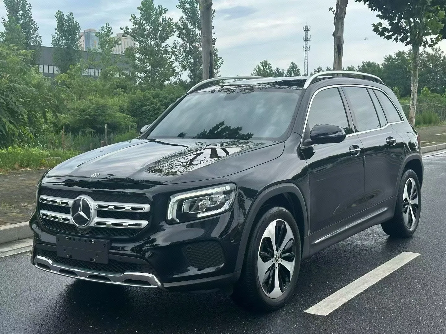 2022 Mercedes-Benz GLB 220 Fashion Edition
