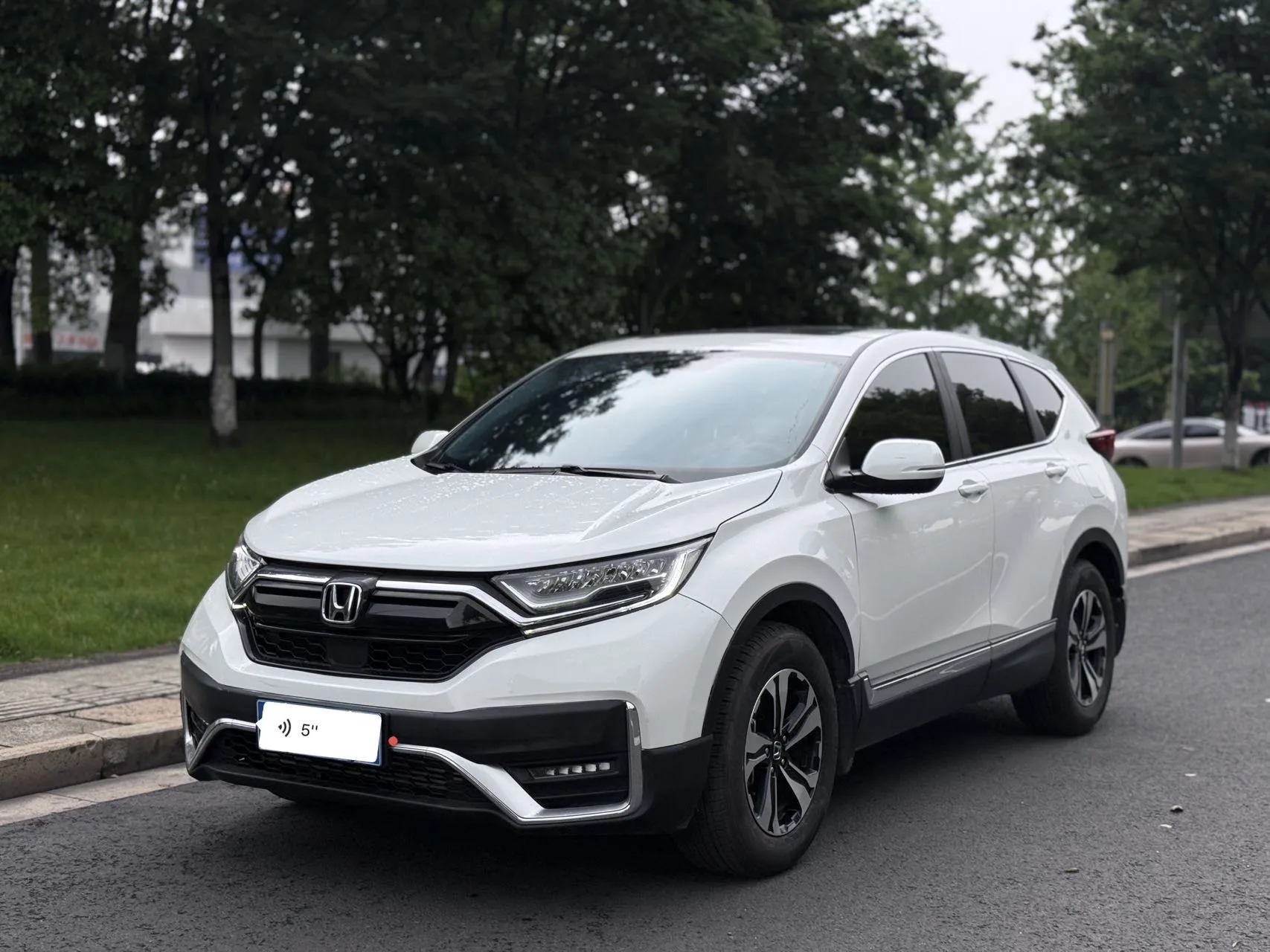 Honda CR-V 2021 240TURBO CVT 2WD Fashion Edition