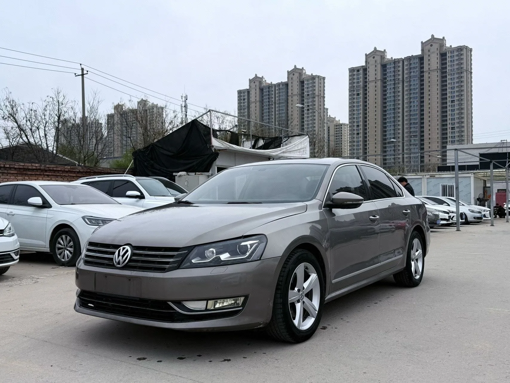 2013 Passat 1.8TSI DSG Royal Edition