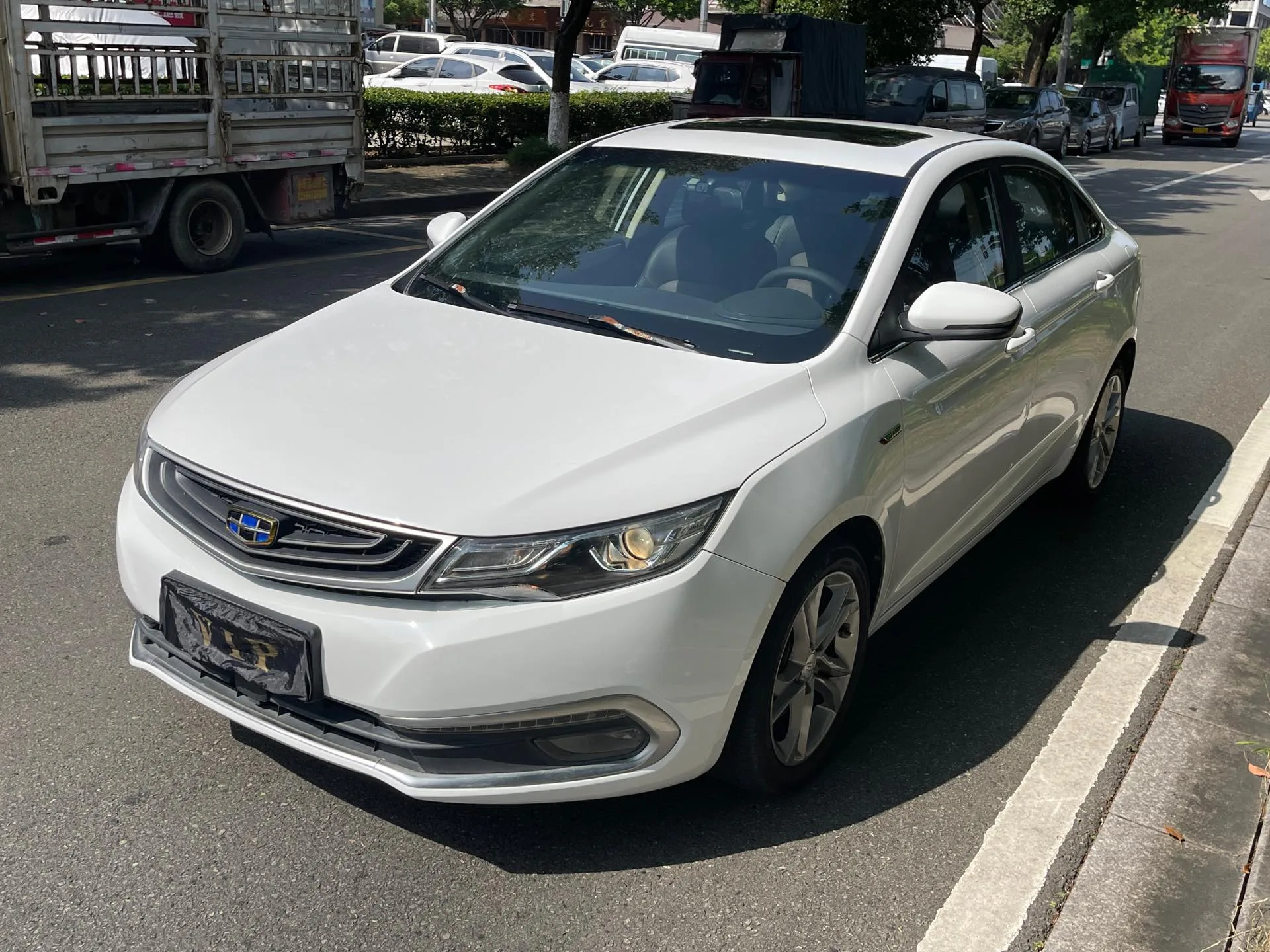 Geely Emgrand GL 2017 1.3T DCT Premium Edition