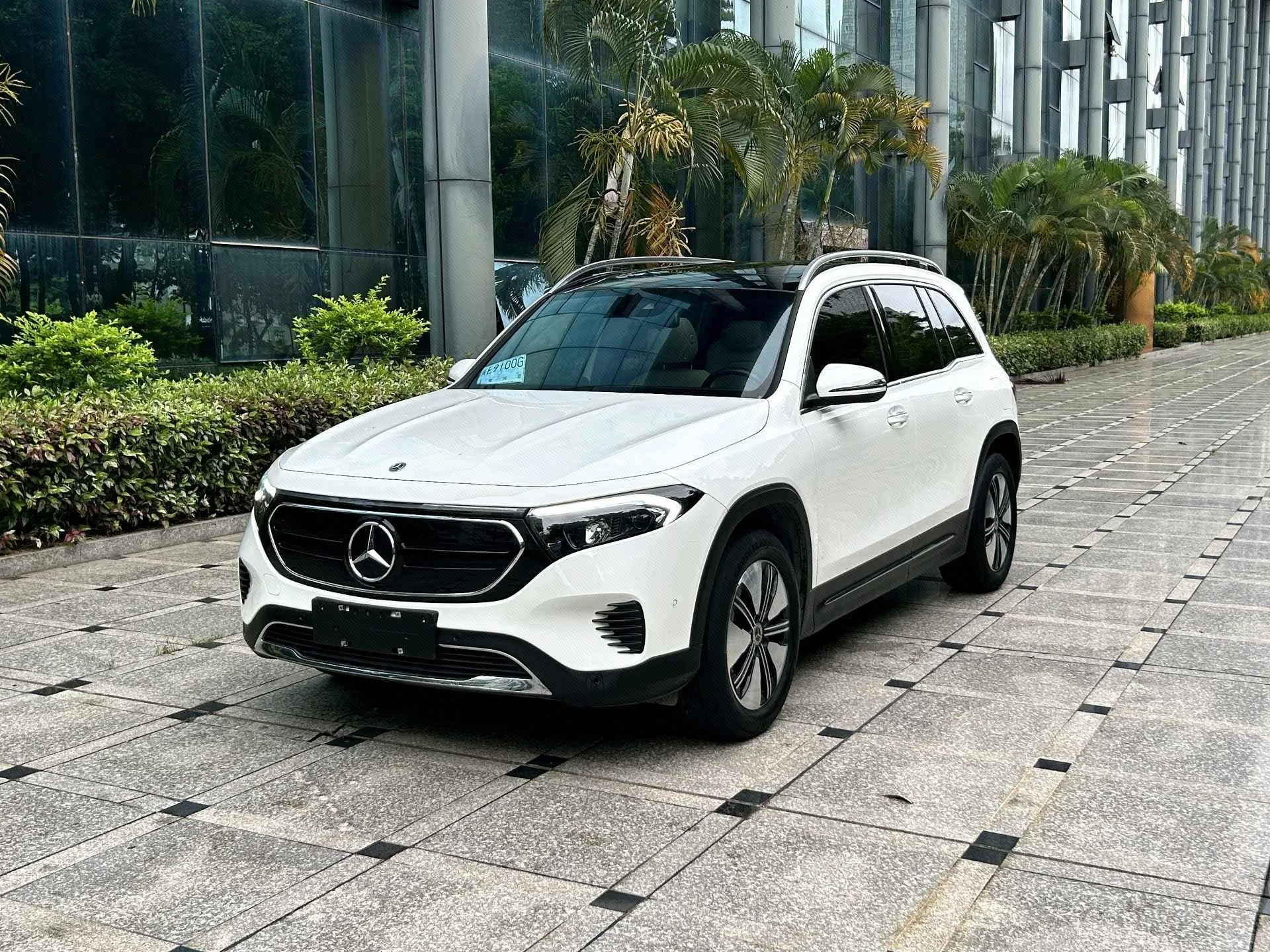 Mercedes-Benz EQB 2022 EQB 260
